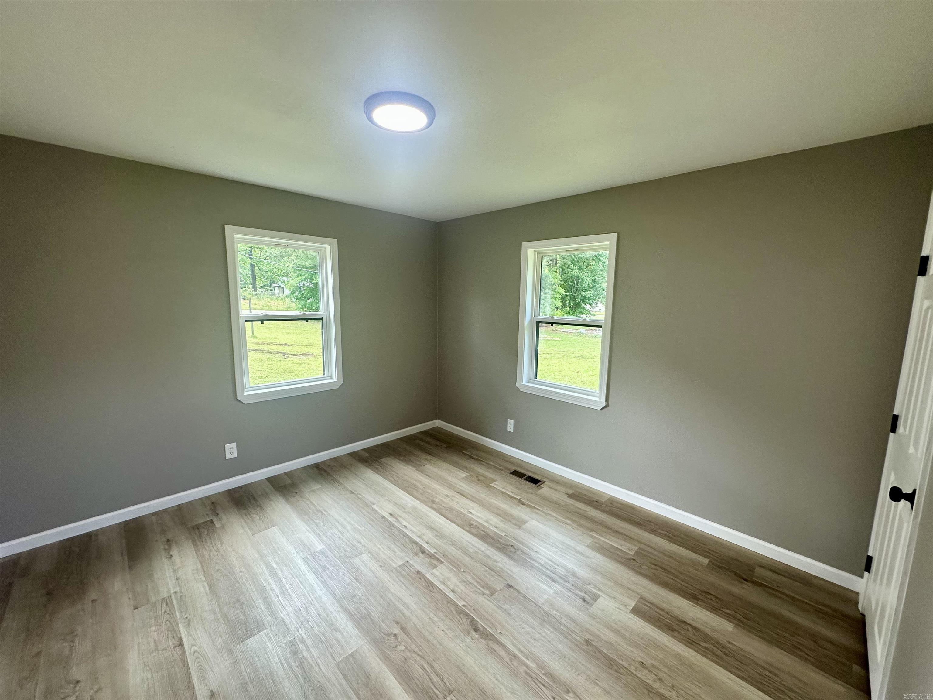 27 Grant 491 Road Sheridan, AR 72105