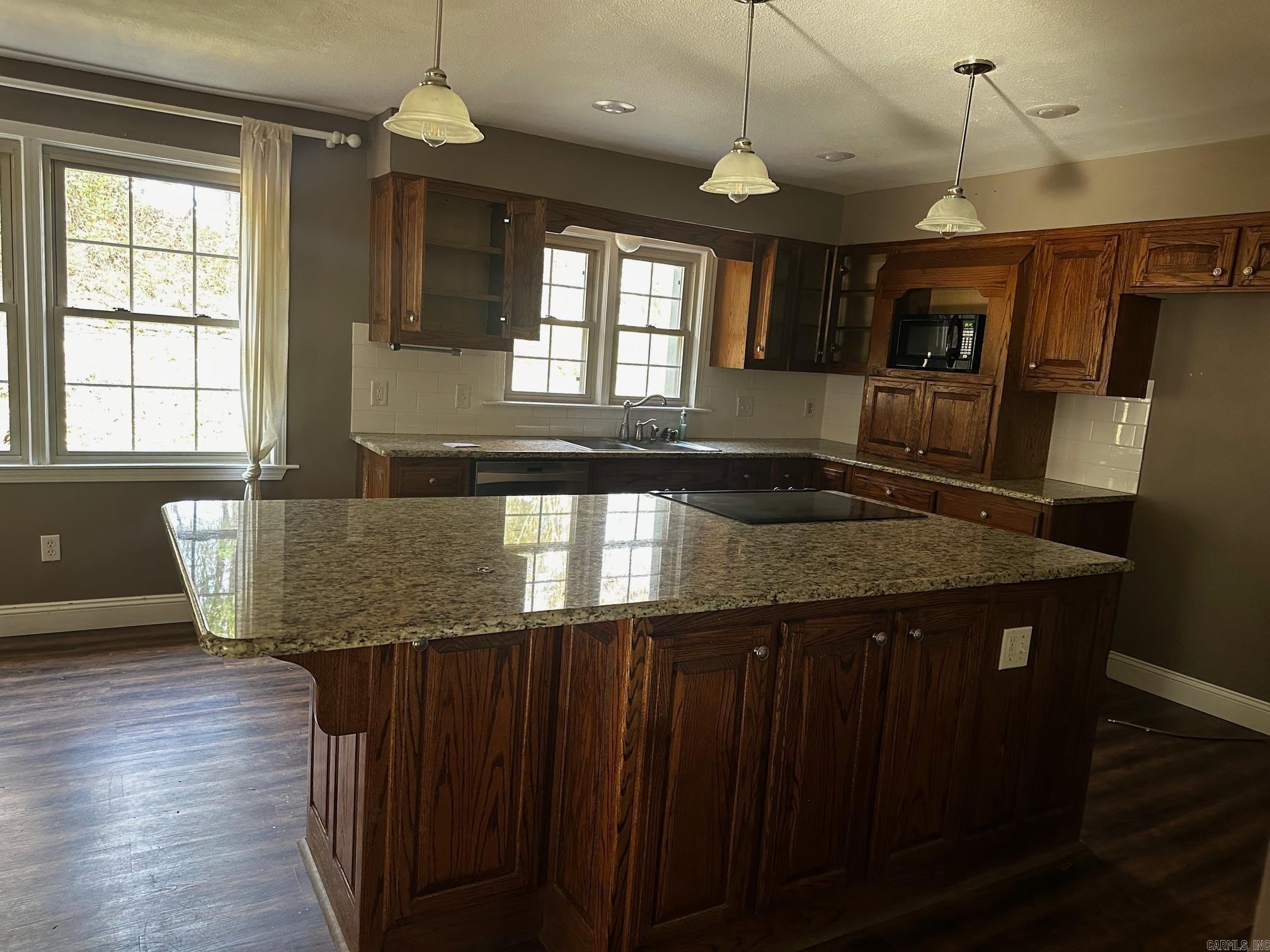 14090 Canal St  Rogers, AR