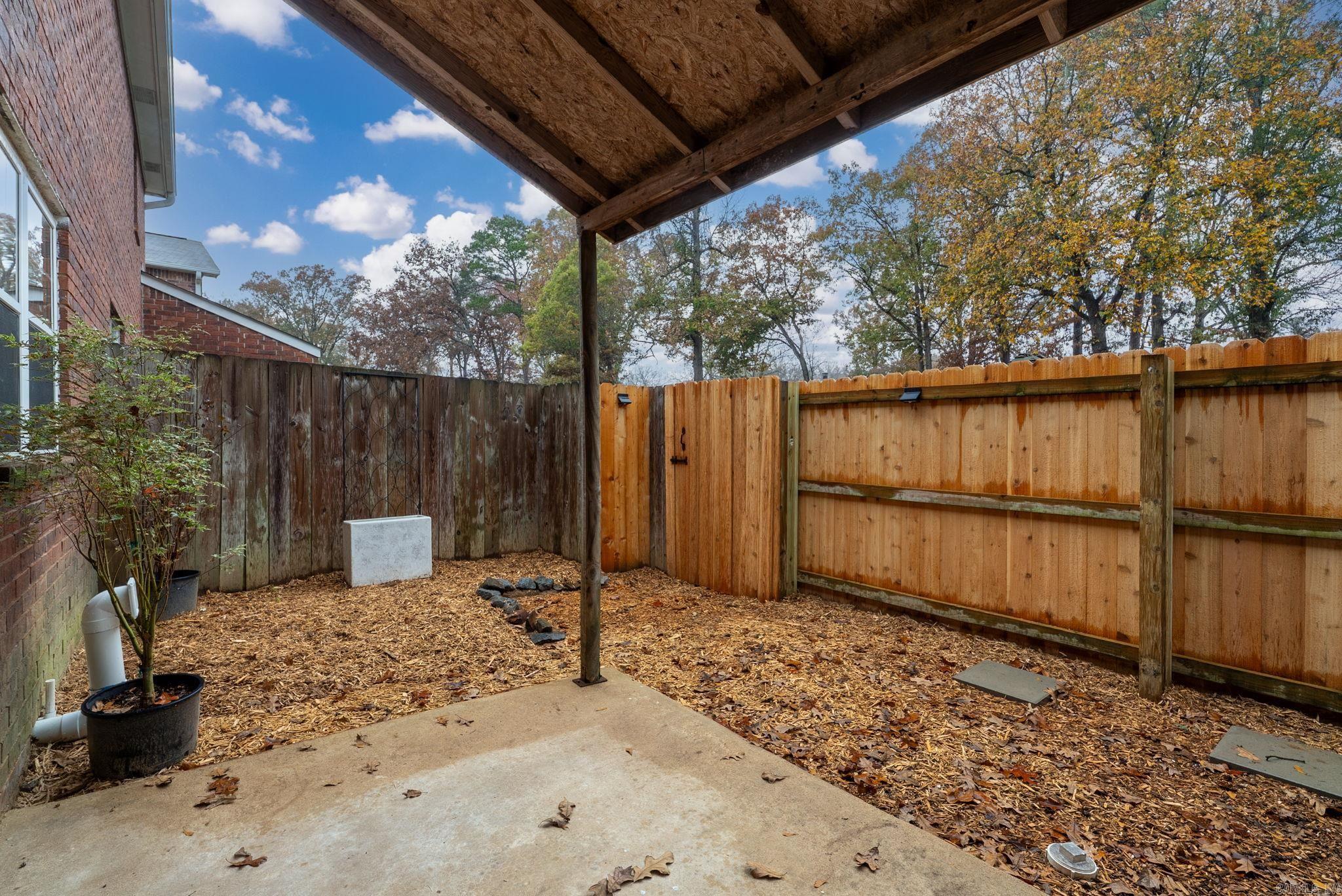 200 Pine Forest F-3 Maumelle, AR