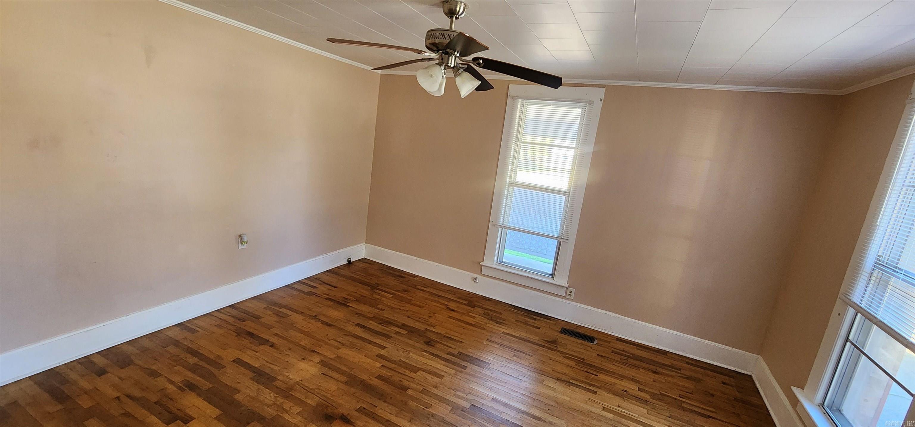 402 S 2Nd Street Dardanelle, AR 72834