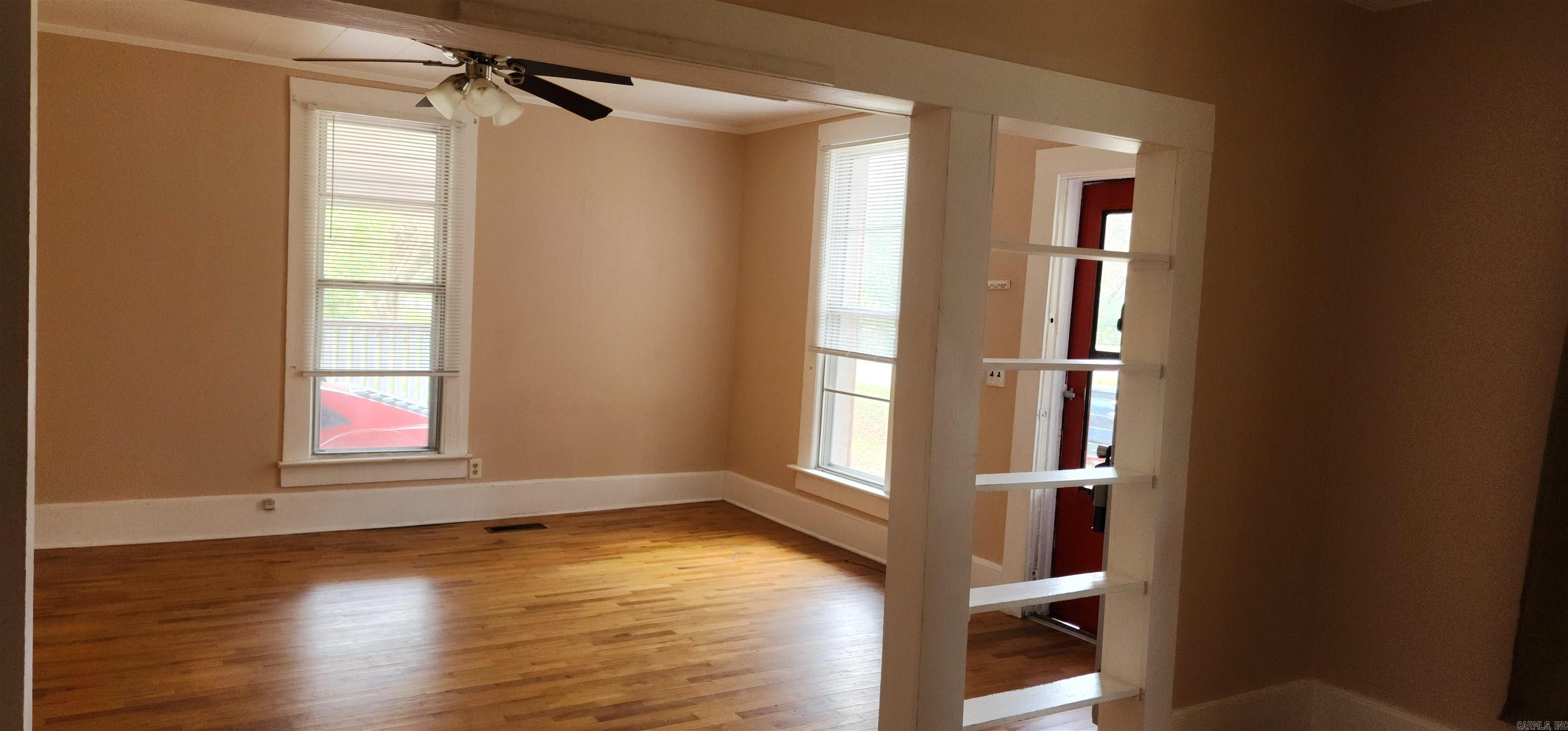 402 S 2Nd Street Dardanelle, AR 72834