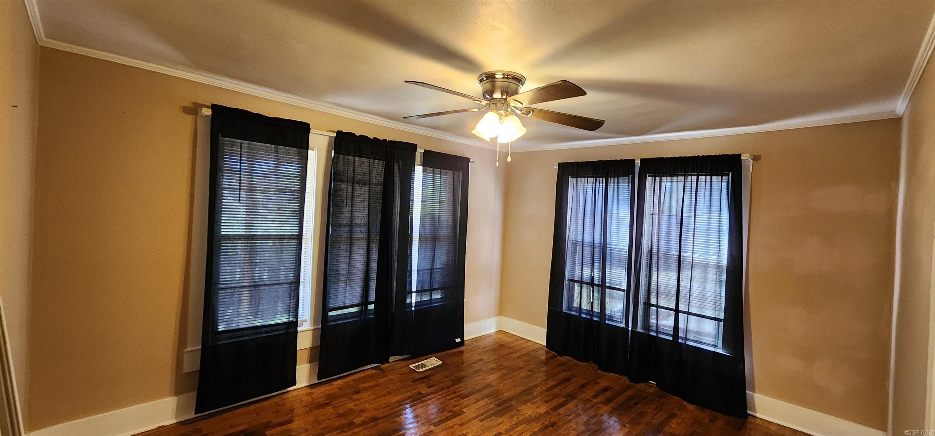 402 S 2Nd Street Dardanelle, AR 72834