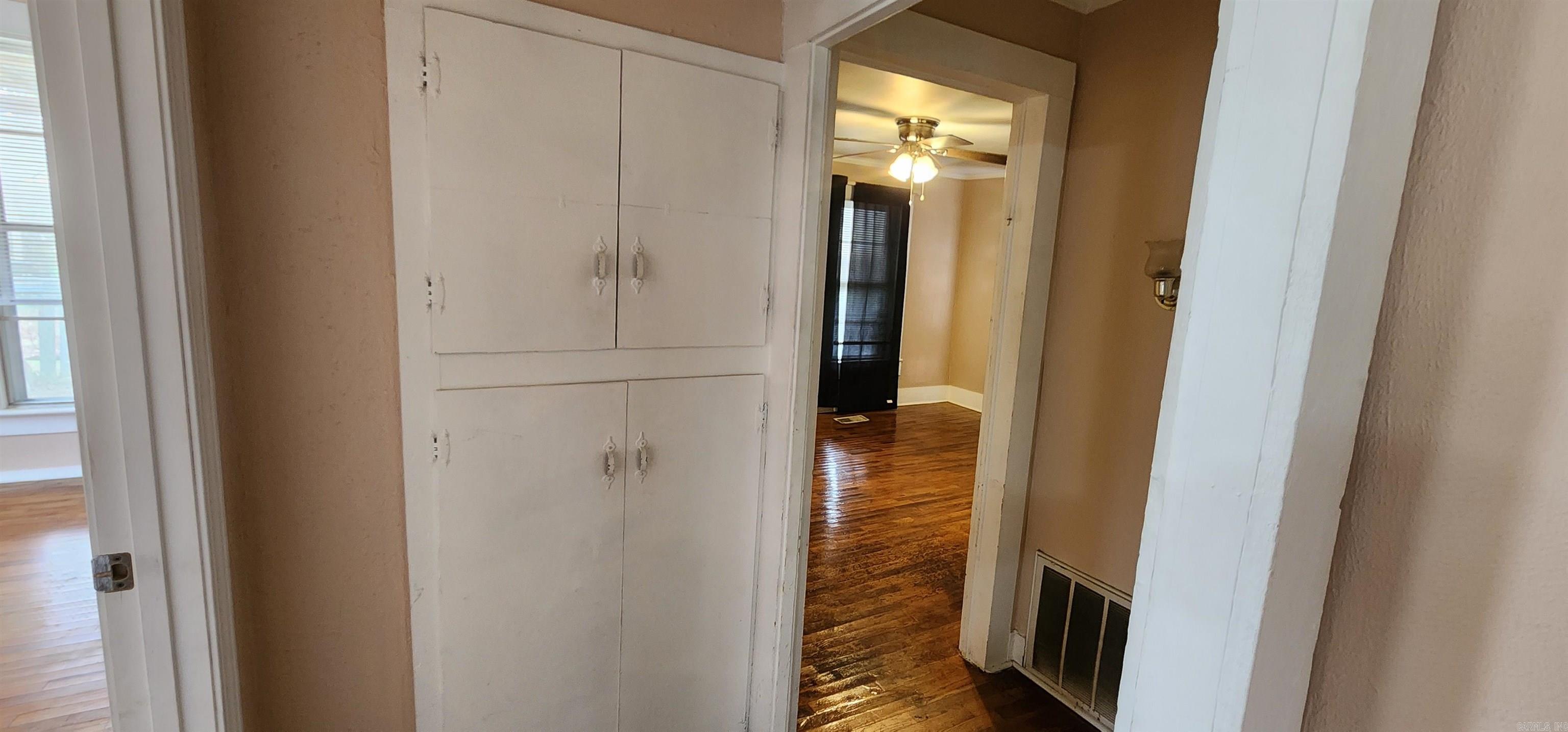 402 S 2Nd Street Dardanelle, AR 72834