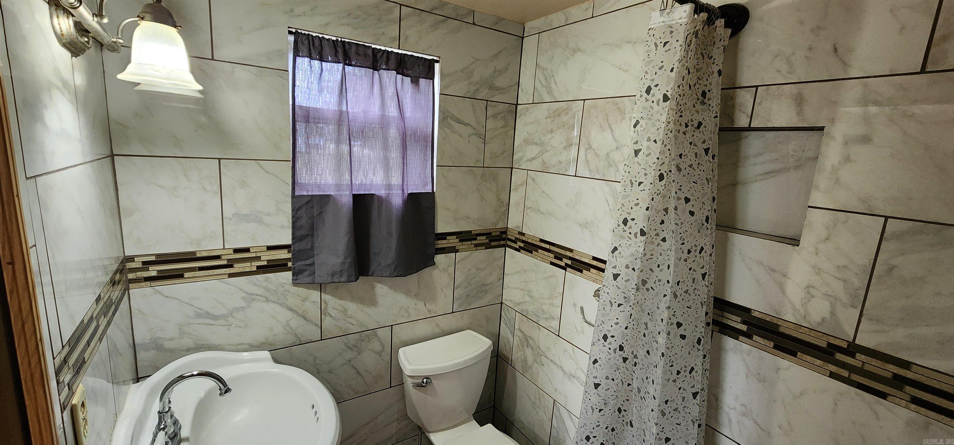 402 S 2Nd Street Dardanelle, AR 72834