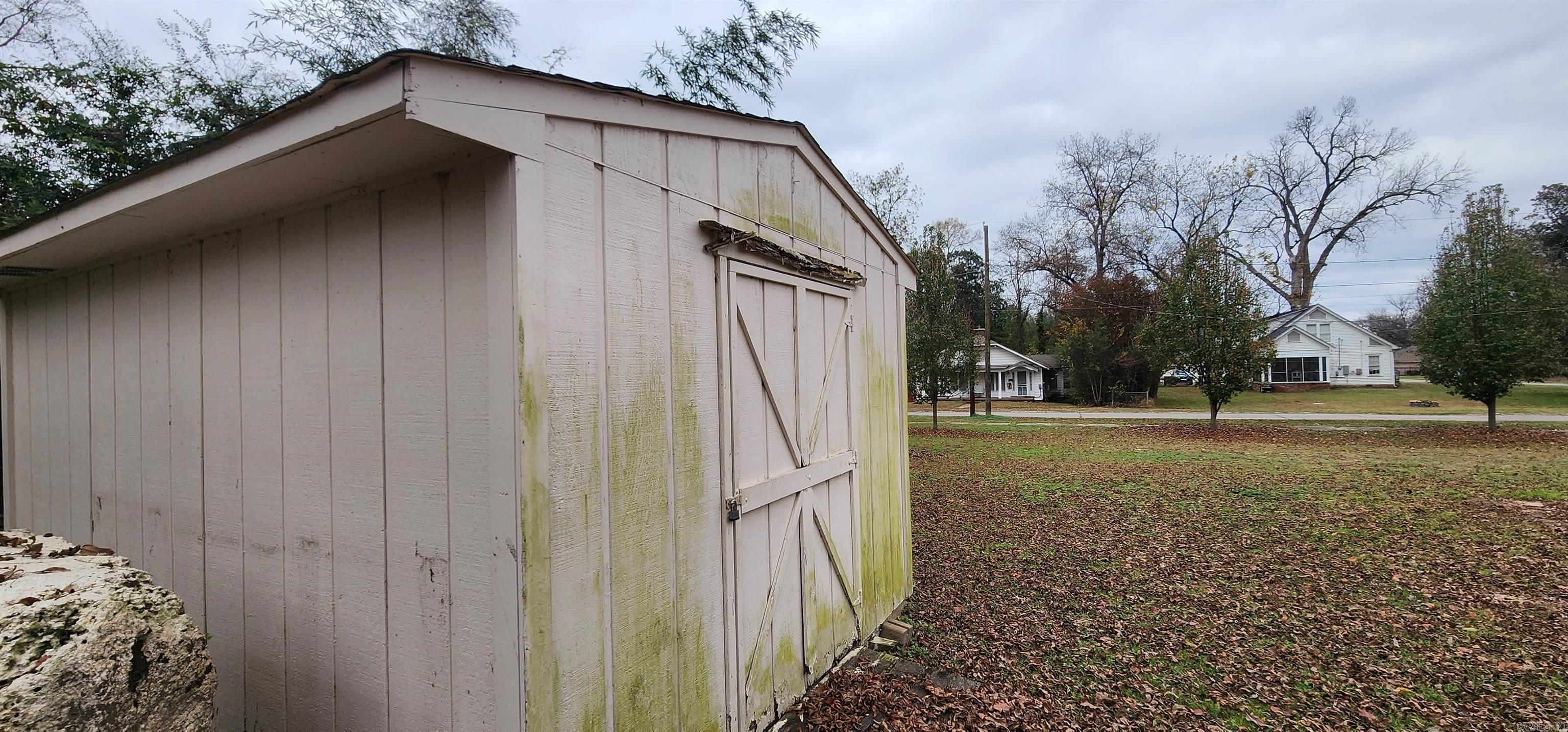 402 S 2Nd Street Dardanelle, AR 72834