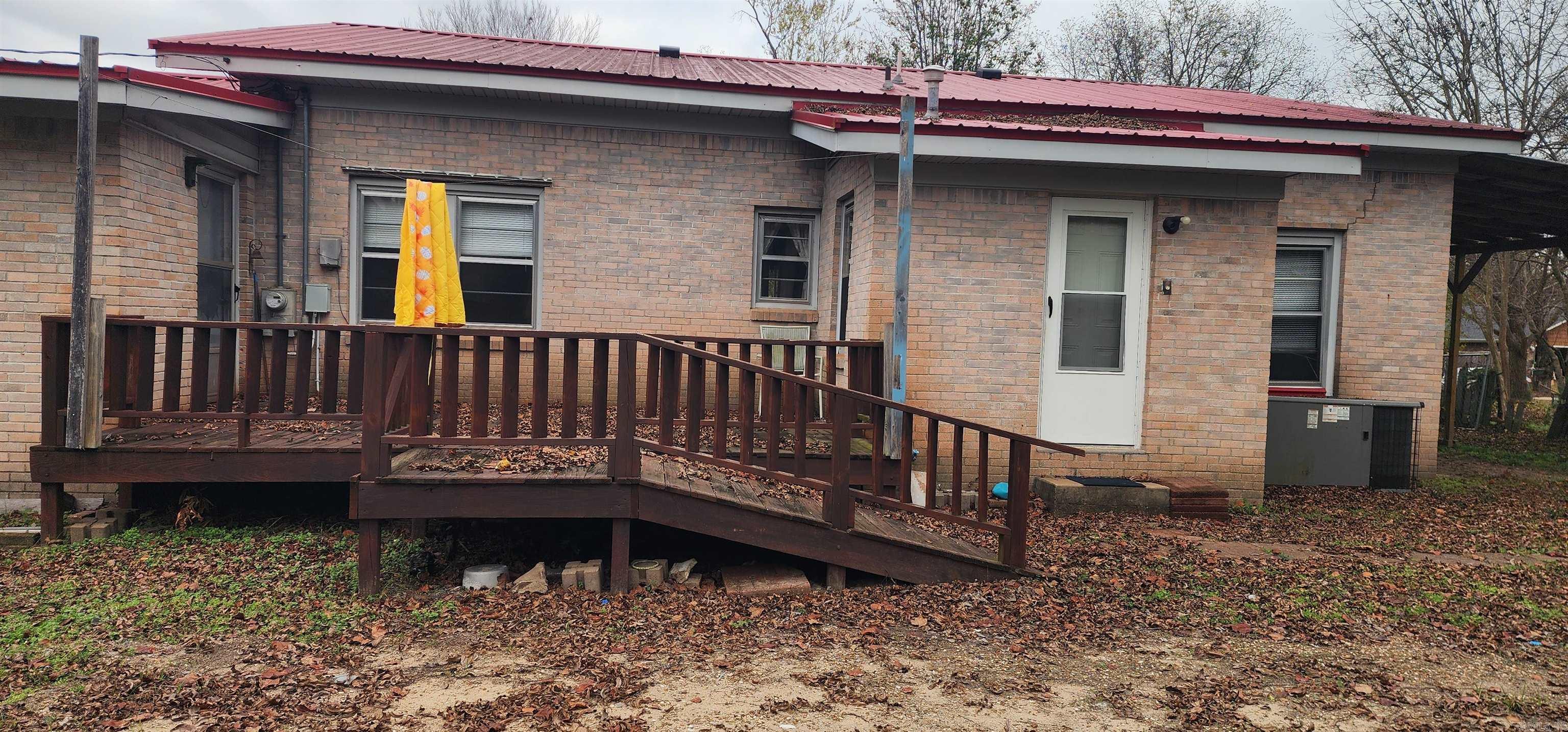 402 S 2Nd Street Dardanelle, AR 72834