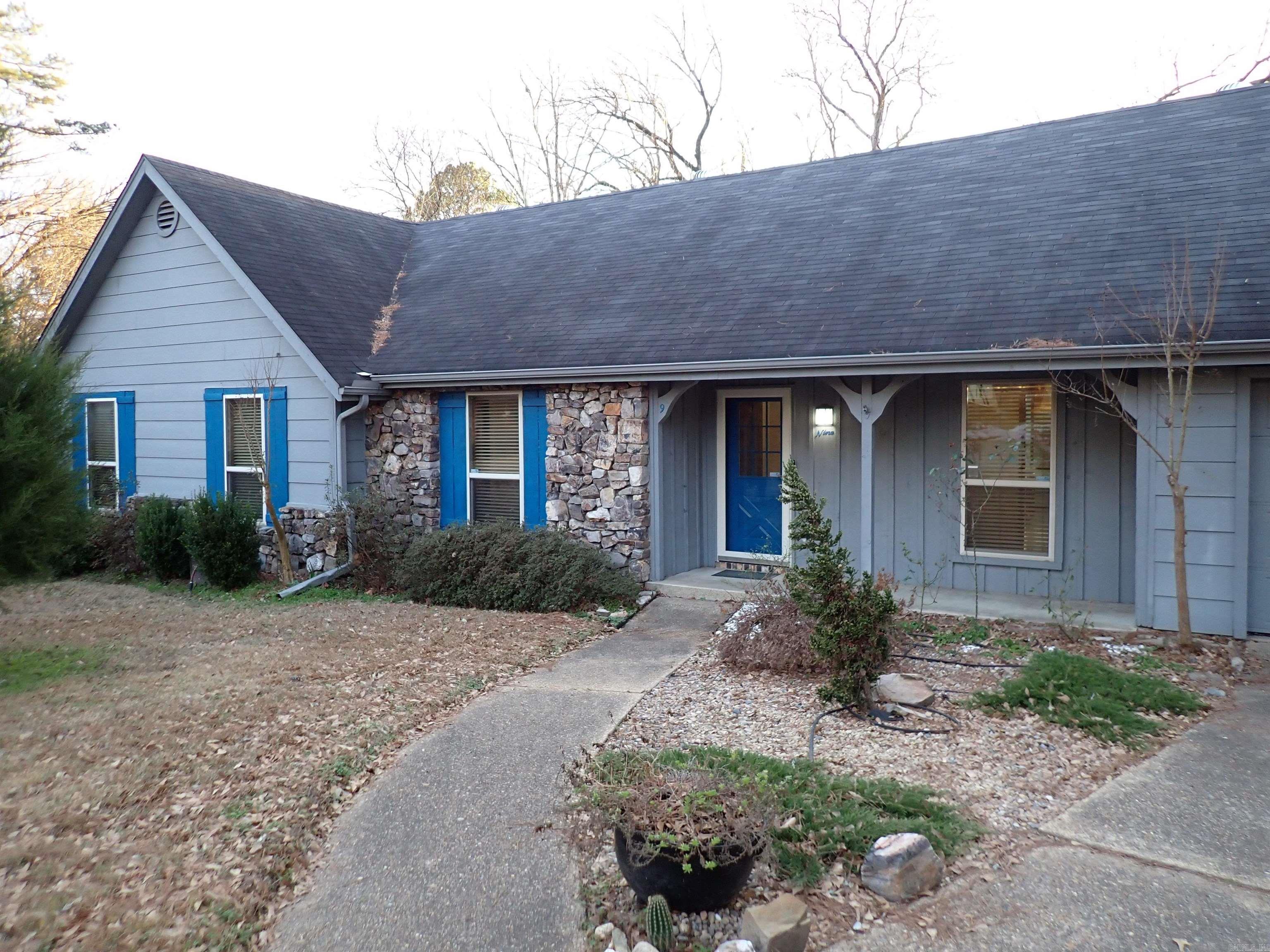 9 Lexington Circle Arkadelphia, AR 71923-7032