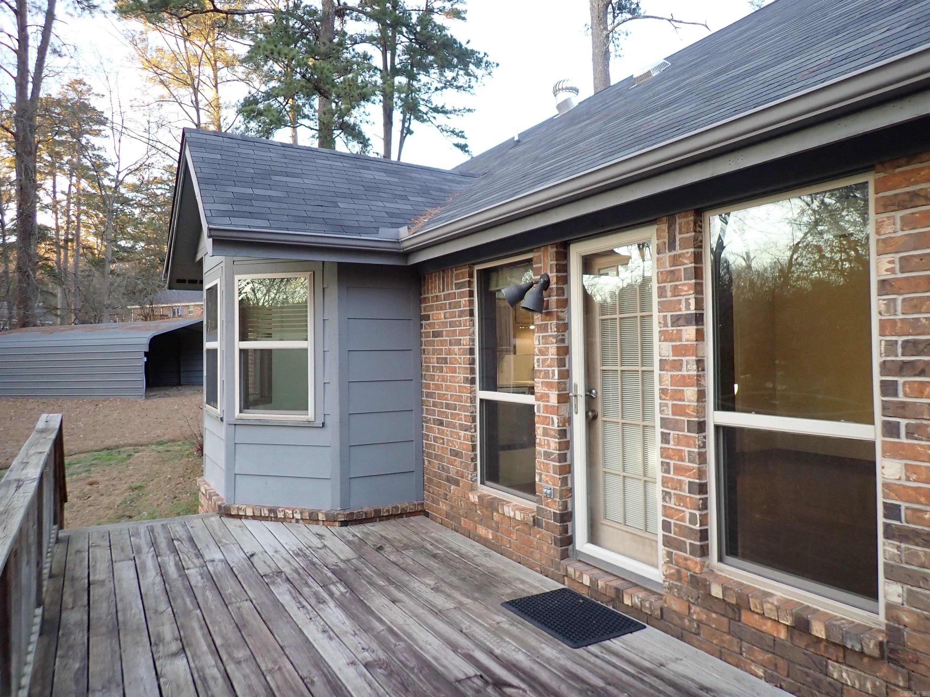 9 Lexington Circle Arkadelphia, AR 71923-7032