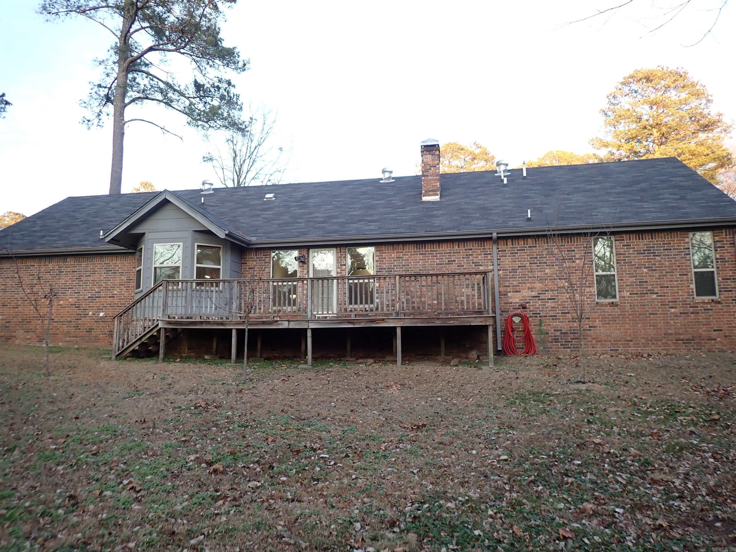 9 Lexington Circle Arkadelphia, AR 71923-7032