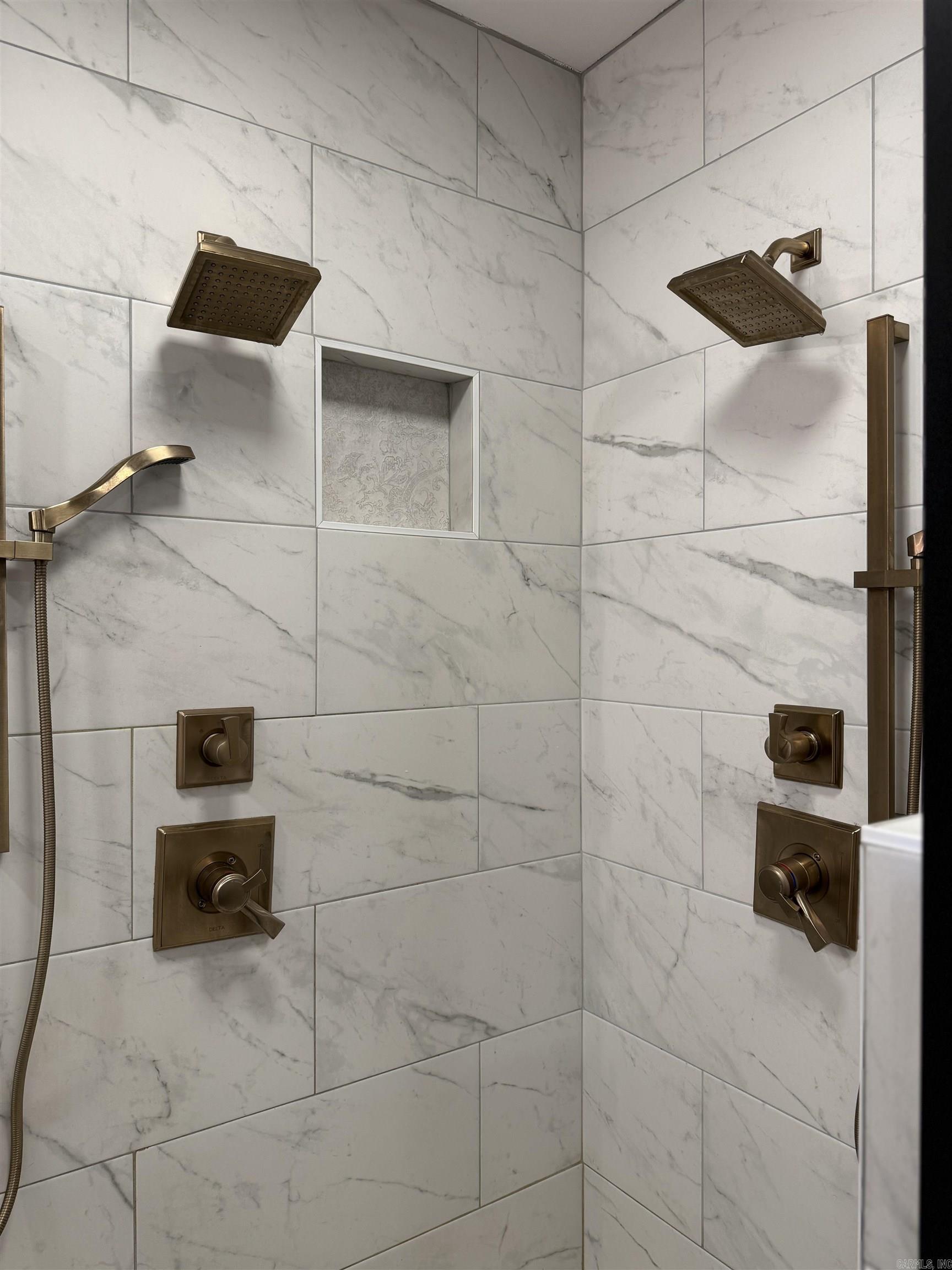 1505 Hawkwood  Sherwood, AR