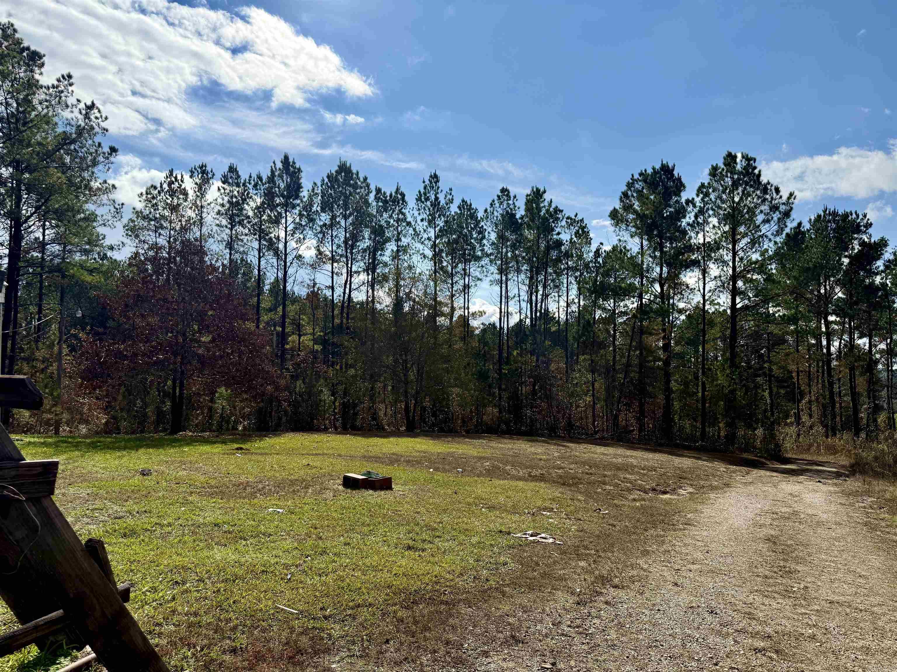 2470 Highway 84  Amity, AR