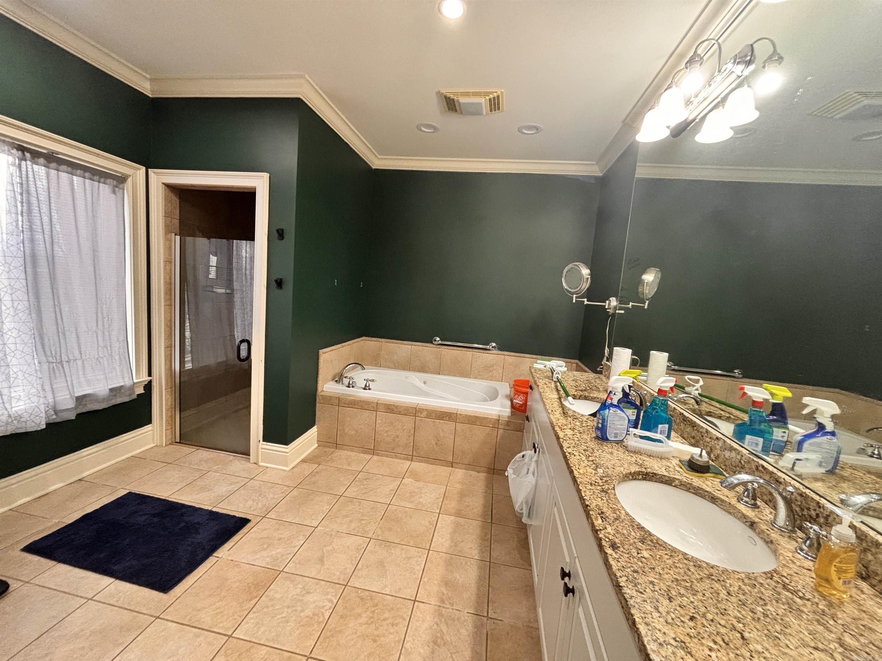 1 Overlook Circle Little Rock, AR 72207