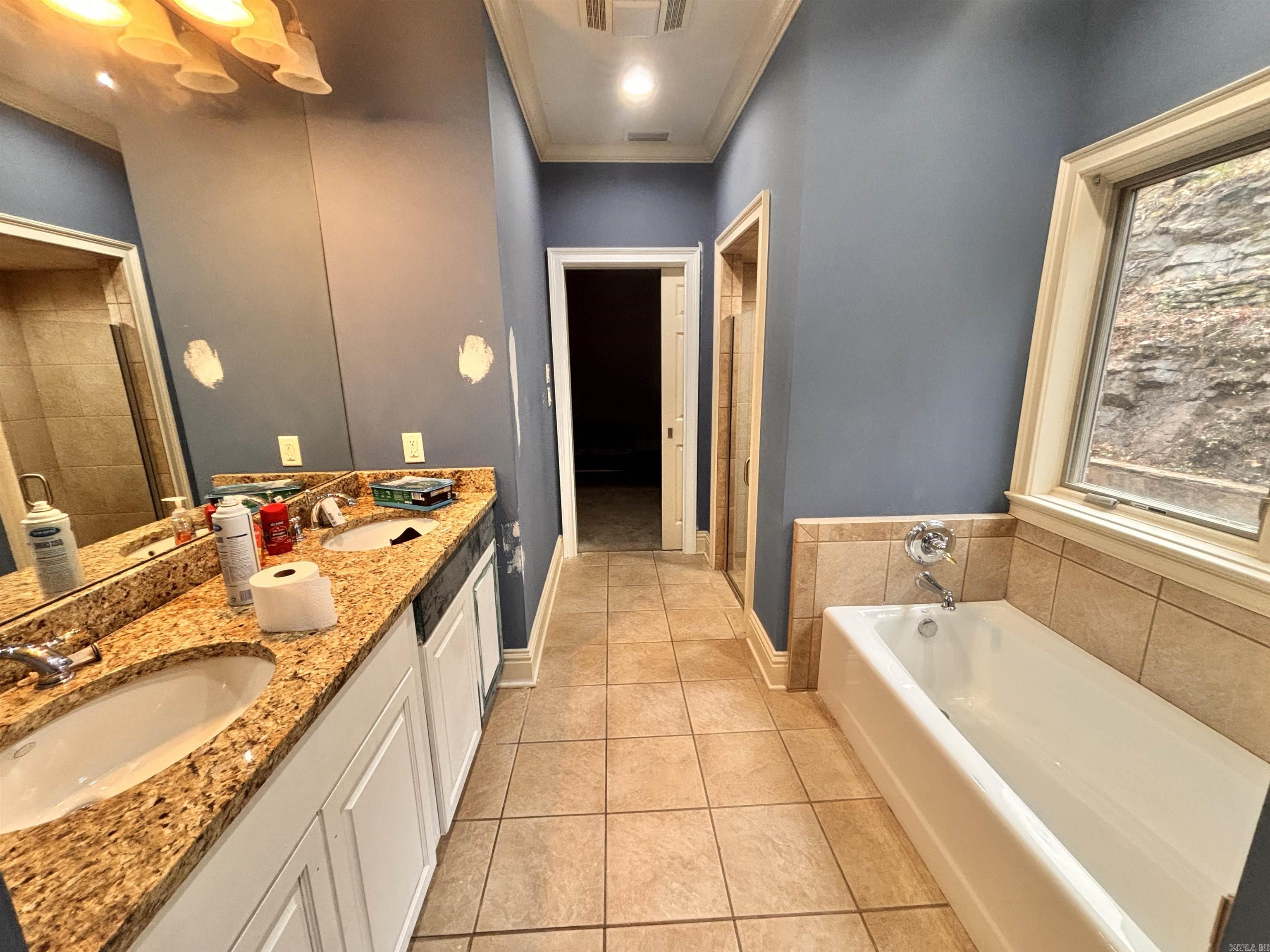 1 Overlook Circle Little Rock, AR 72207