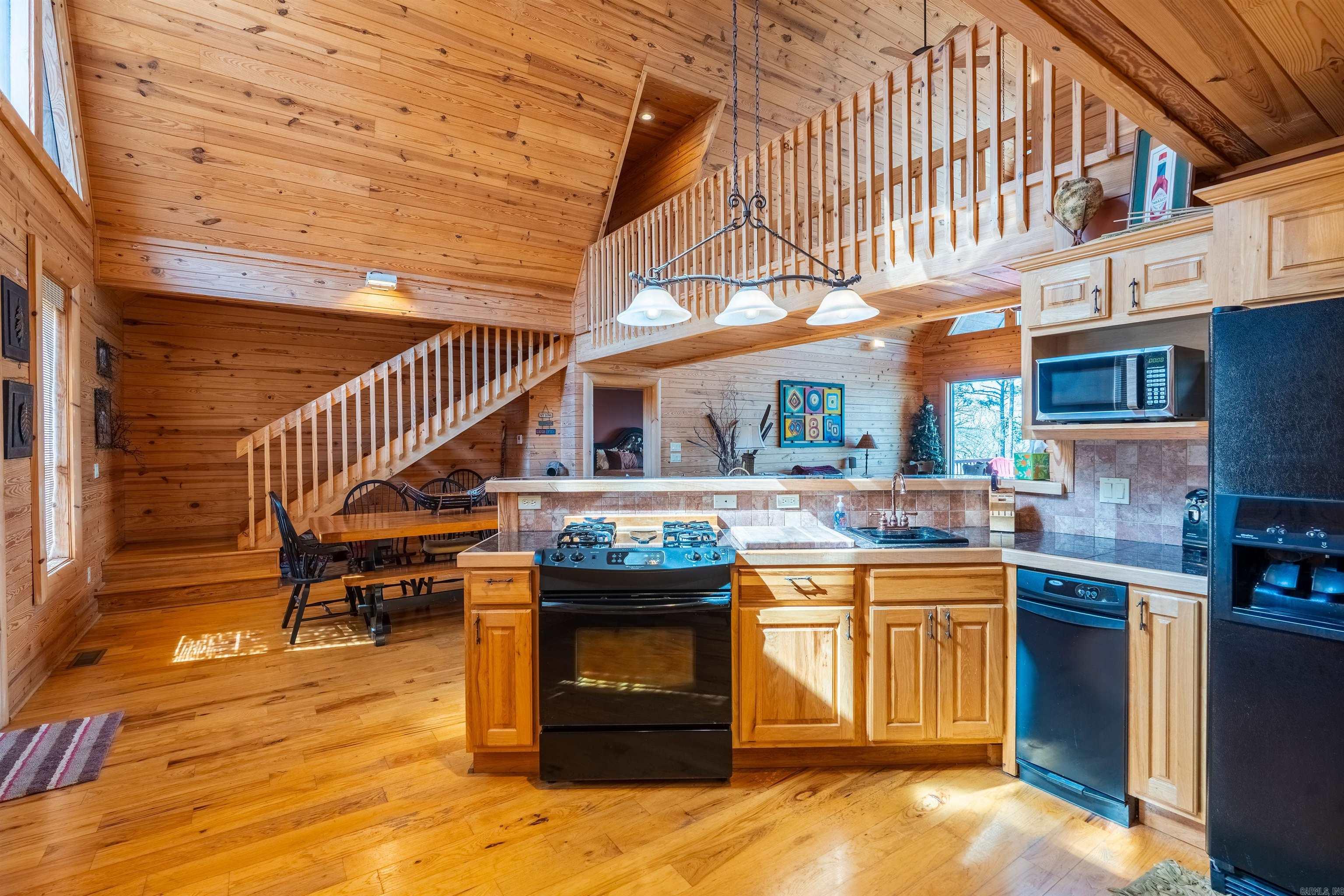 194 Lake Point Drive Quitman, AR 72131