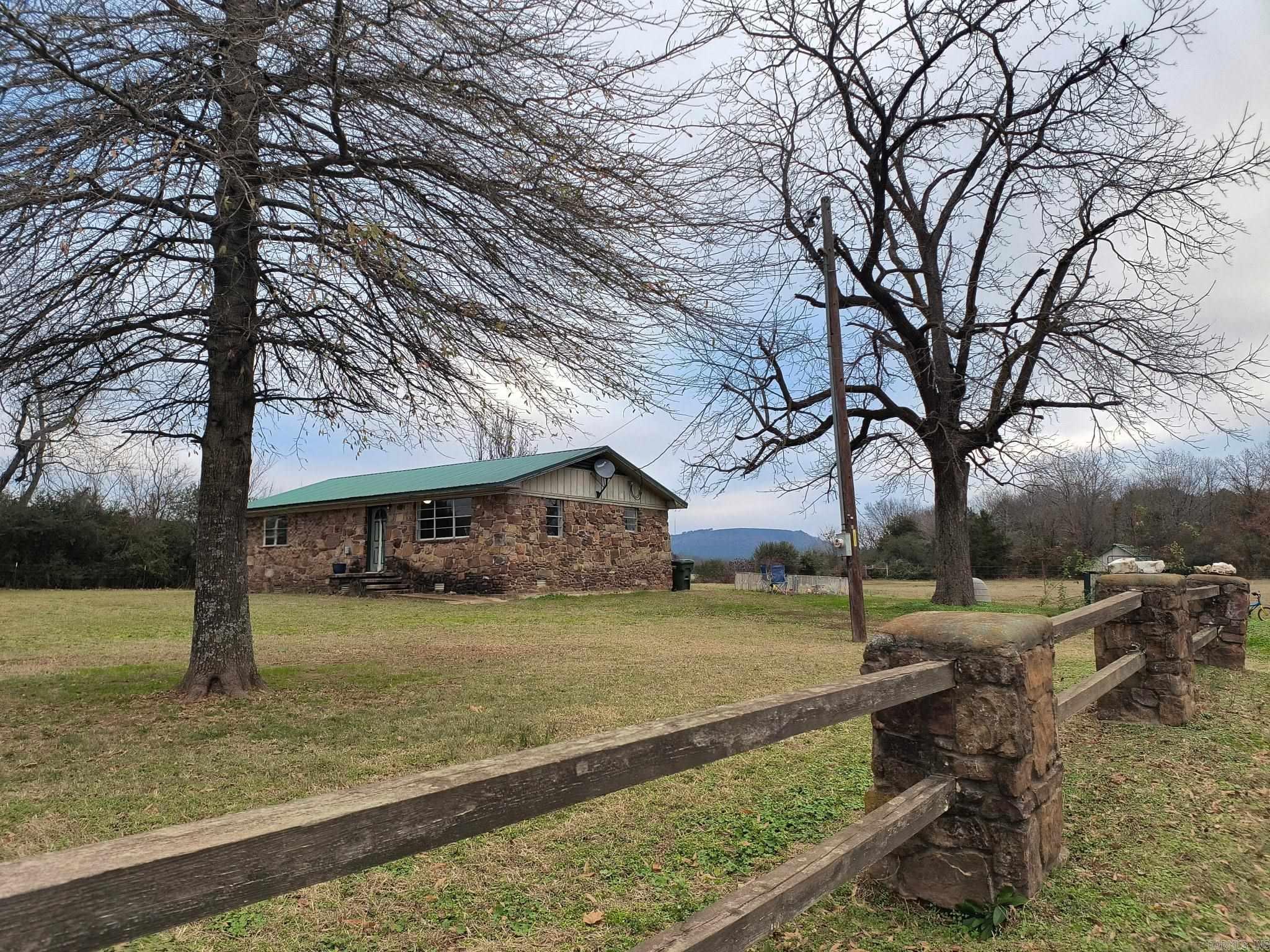 190 Sheepskin Rd Road Center Ridge, AR 72027