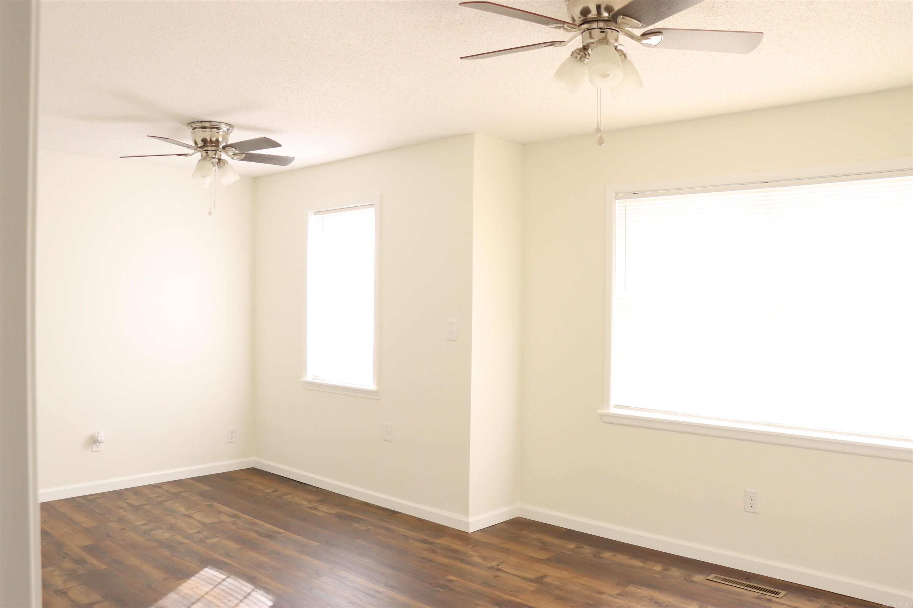 1308 W Oakland St  Clarksville, AR