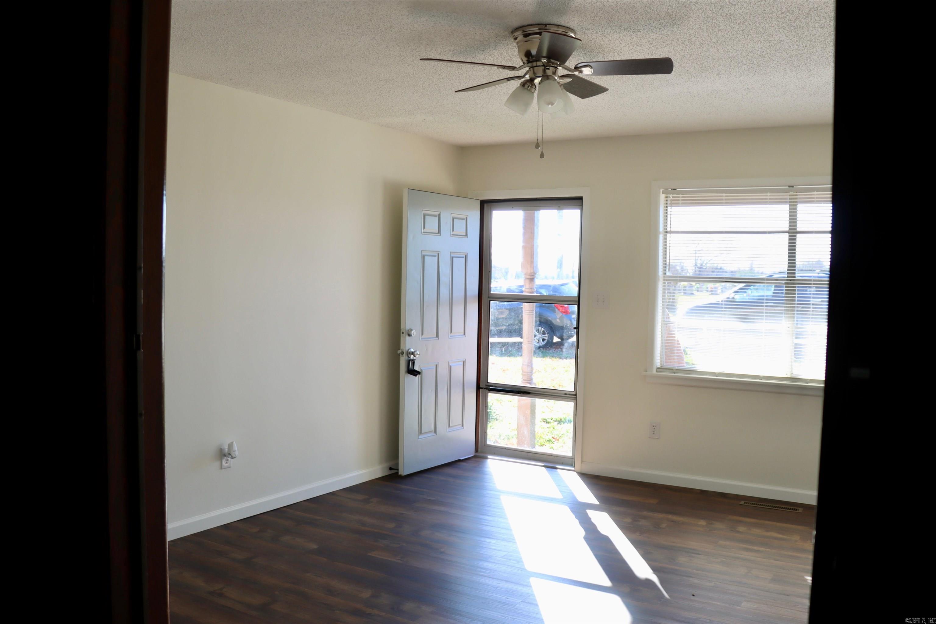 1308 W Oakland St  Clarksville, AR