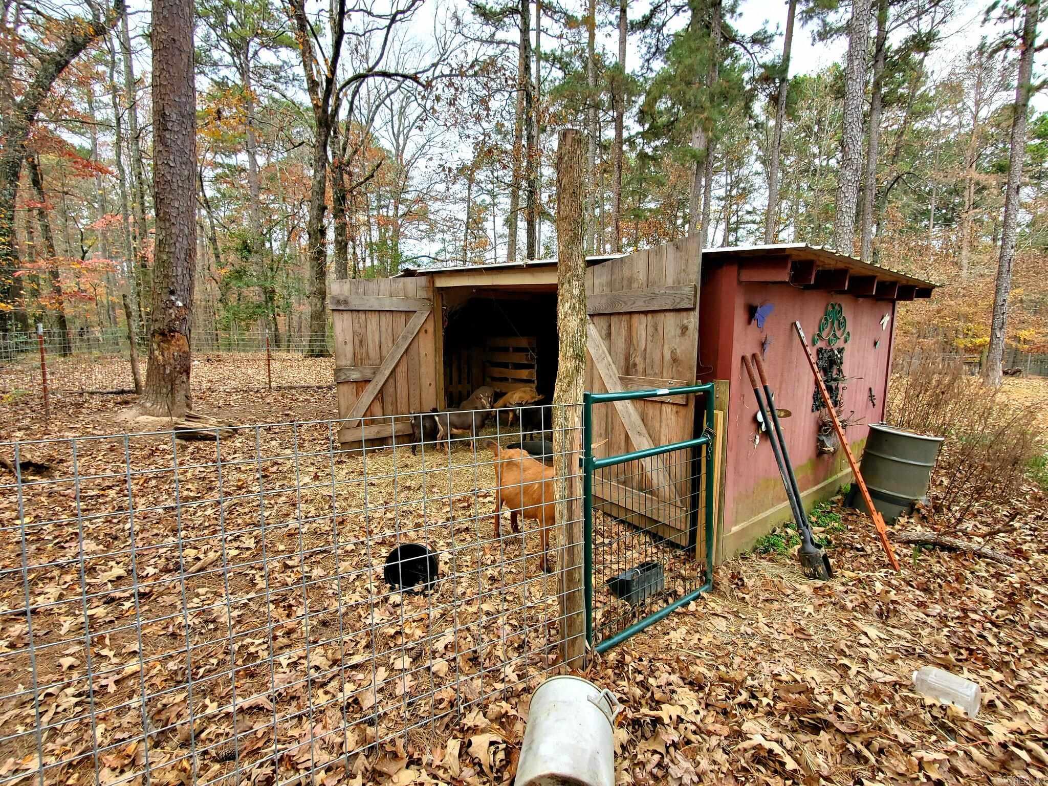 19 Bradshaw Lane Norman, AR 71960