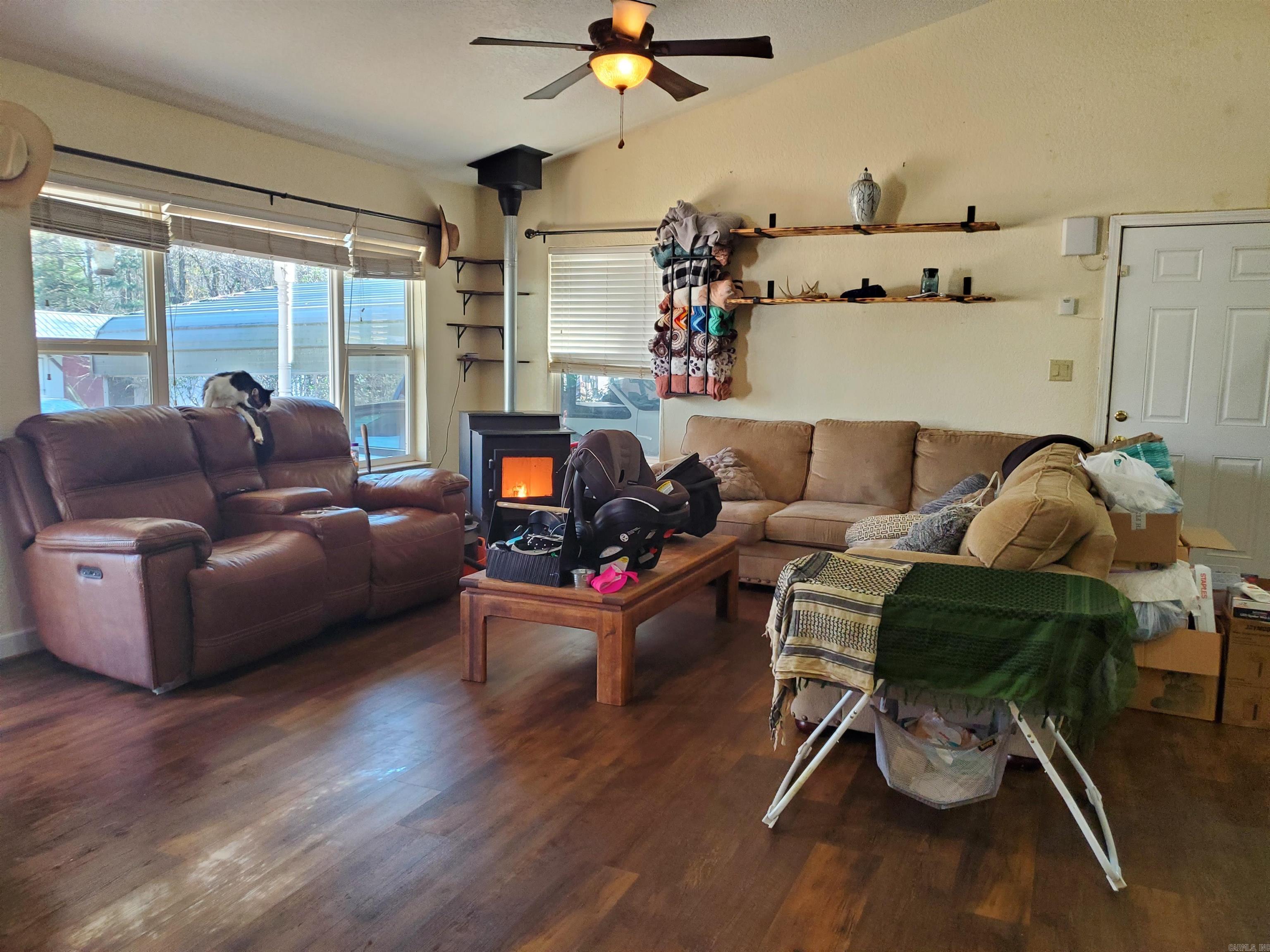 19 Bradshaw Lane Norman, AR 71960