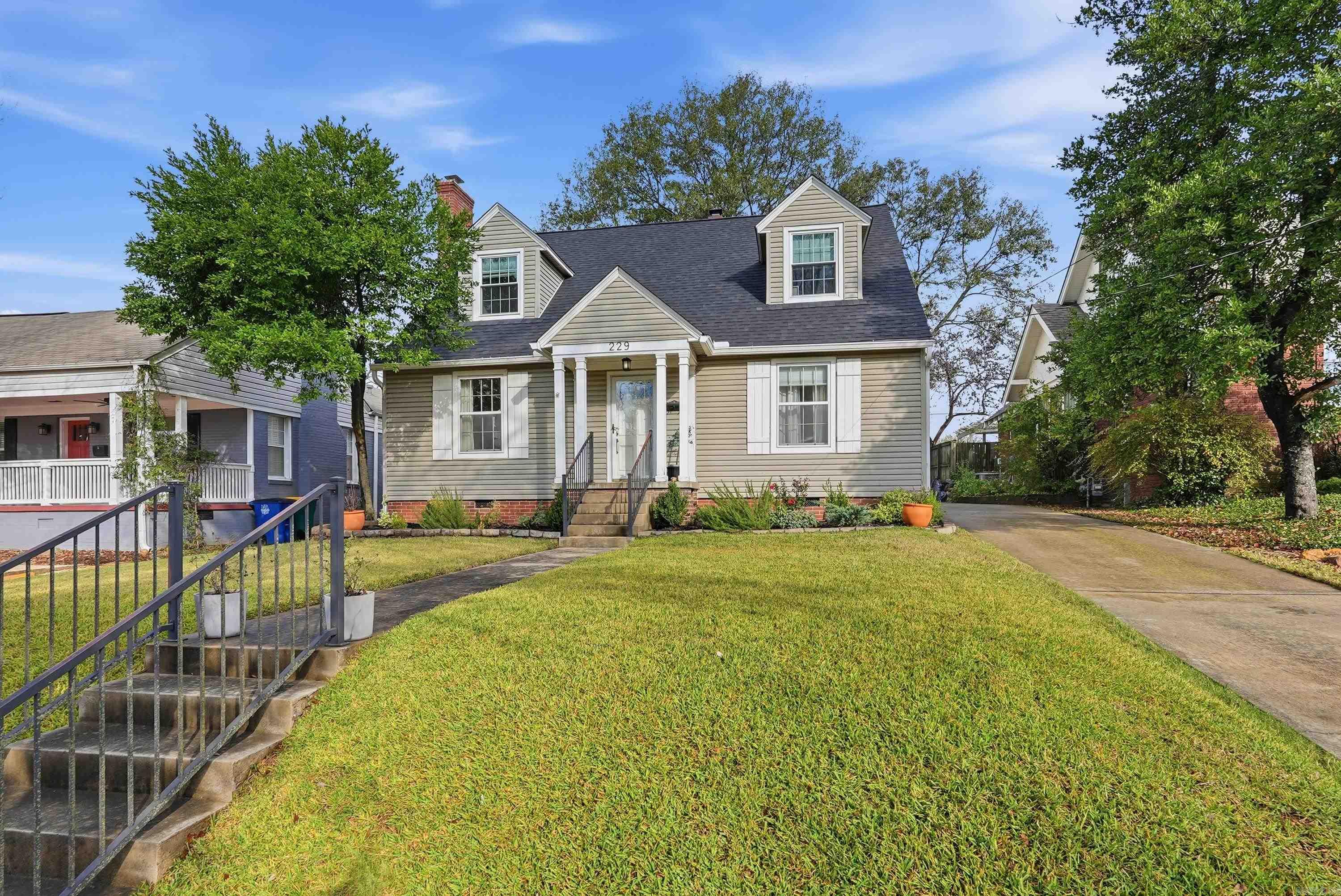 229 E B  North Little Rock, AR