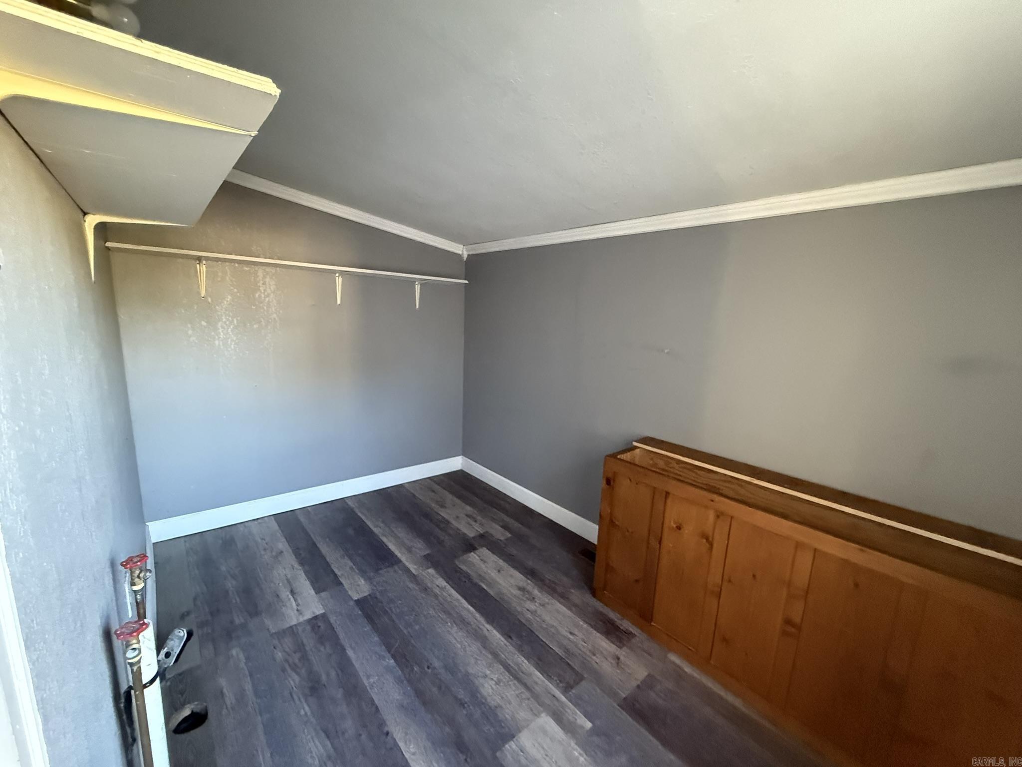 56 Pine  Melbourne, AR