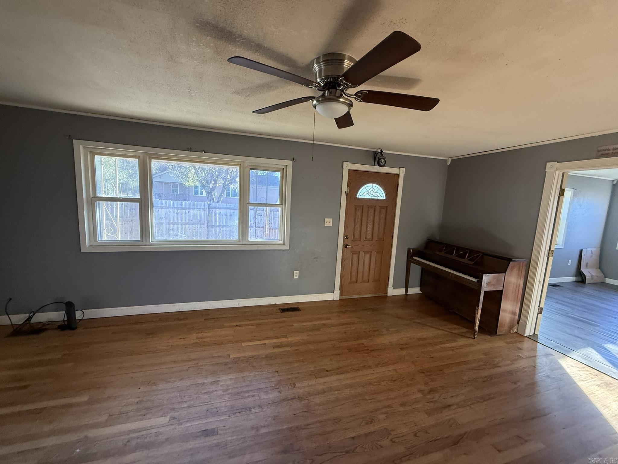 56 Pine  Melbourne, AR