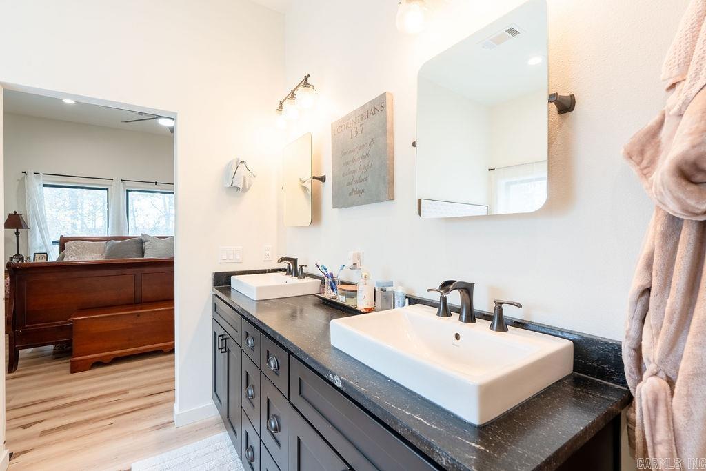 230 Island Shores  Drasco, AR