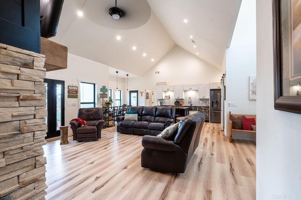 230 Island Shores  Drasco, AR