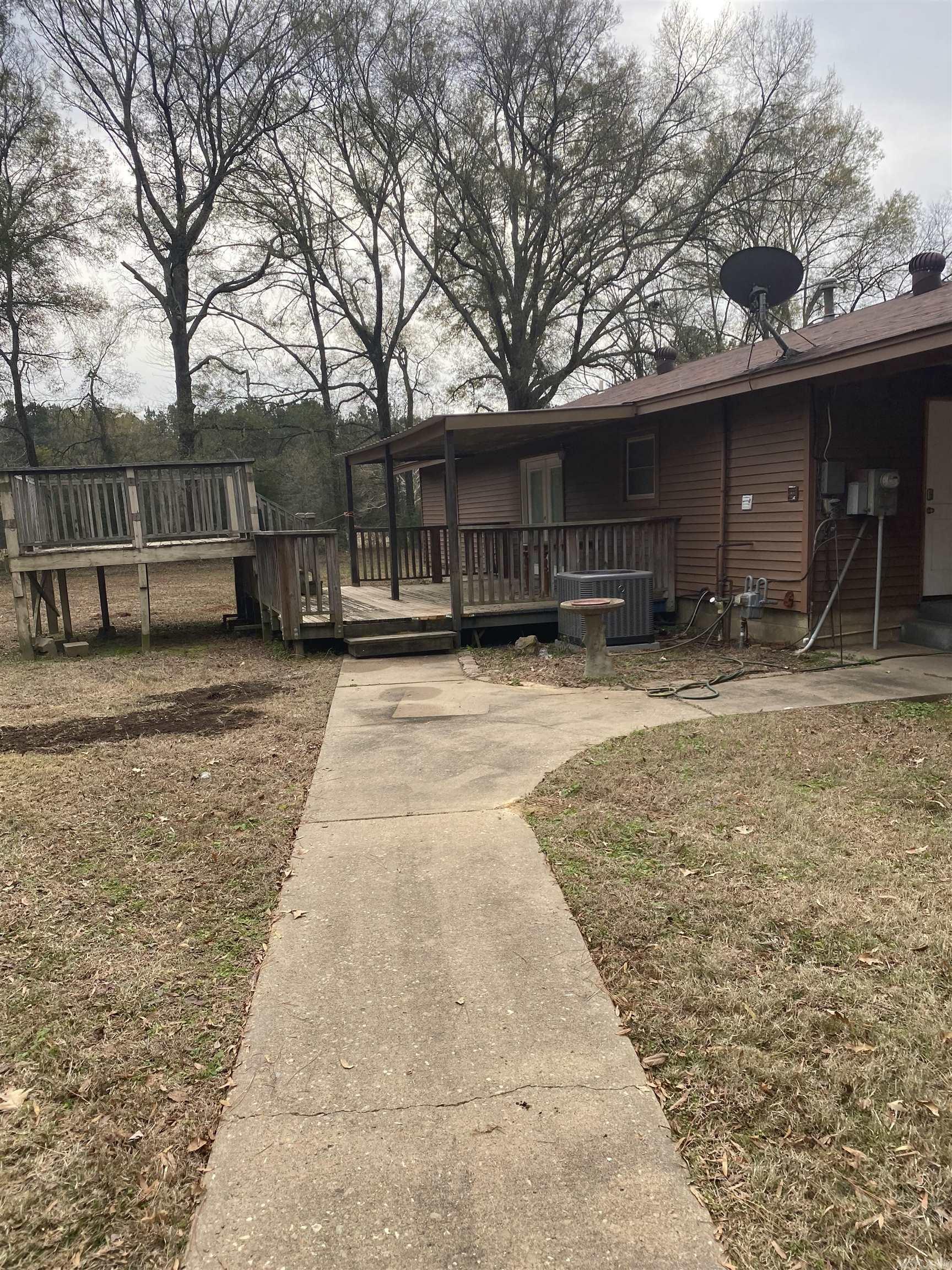 1906 Avenue 4 Pl Atkins, AR 72823