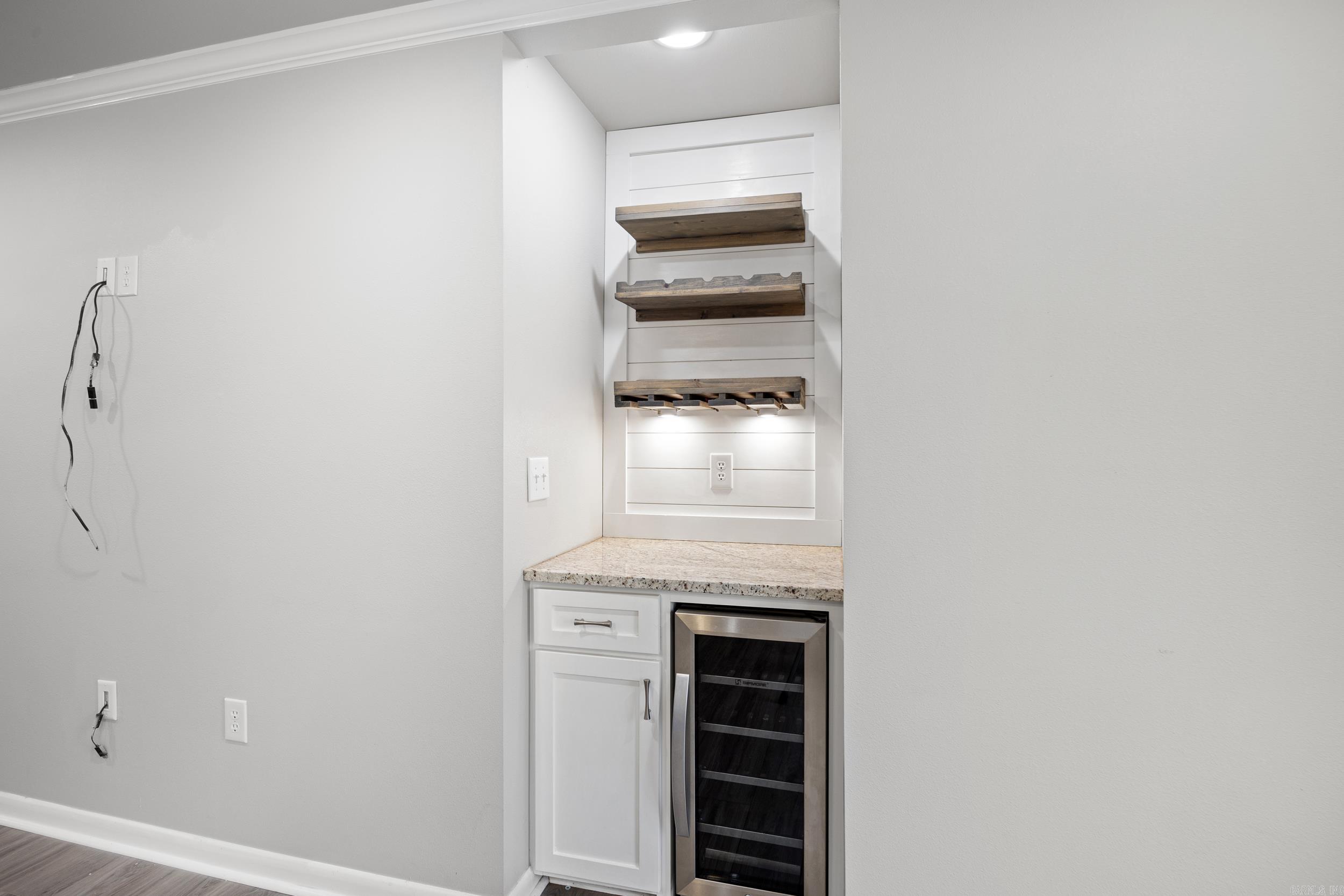 1906 Avenue 4 Pl  Atkins, AR