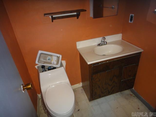 102 Bethlehem  Austin, AR