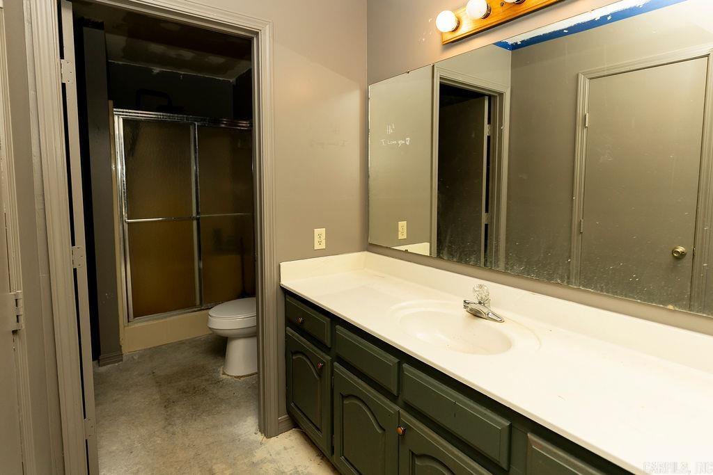 17 Oak Creek  Conway, AR