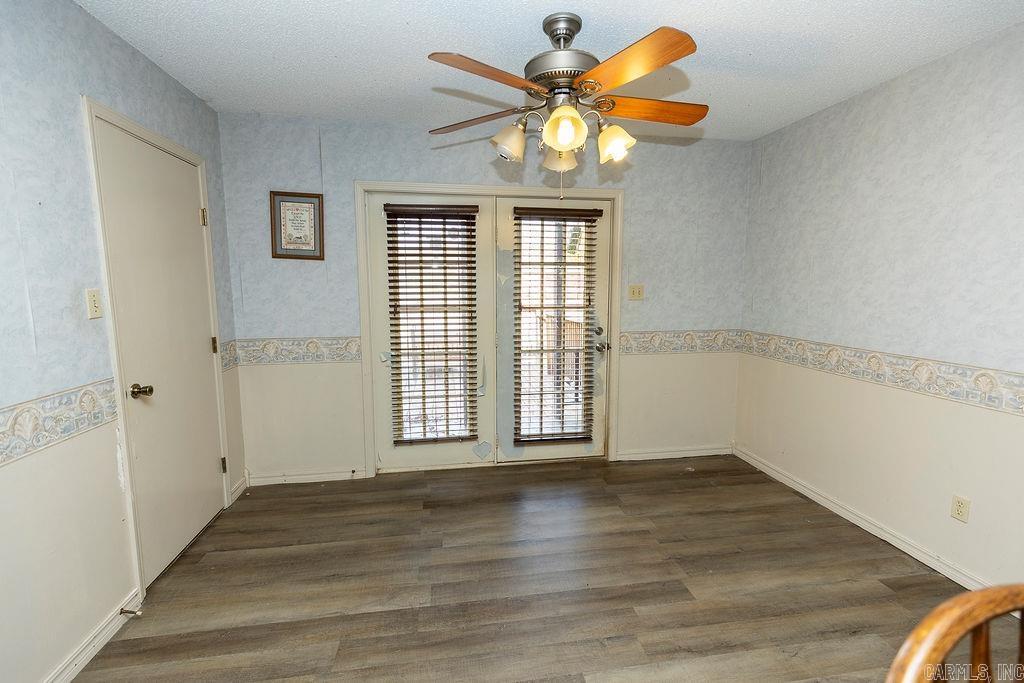 17 Oak Creek  Conway, AR