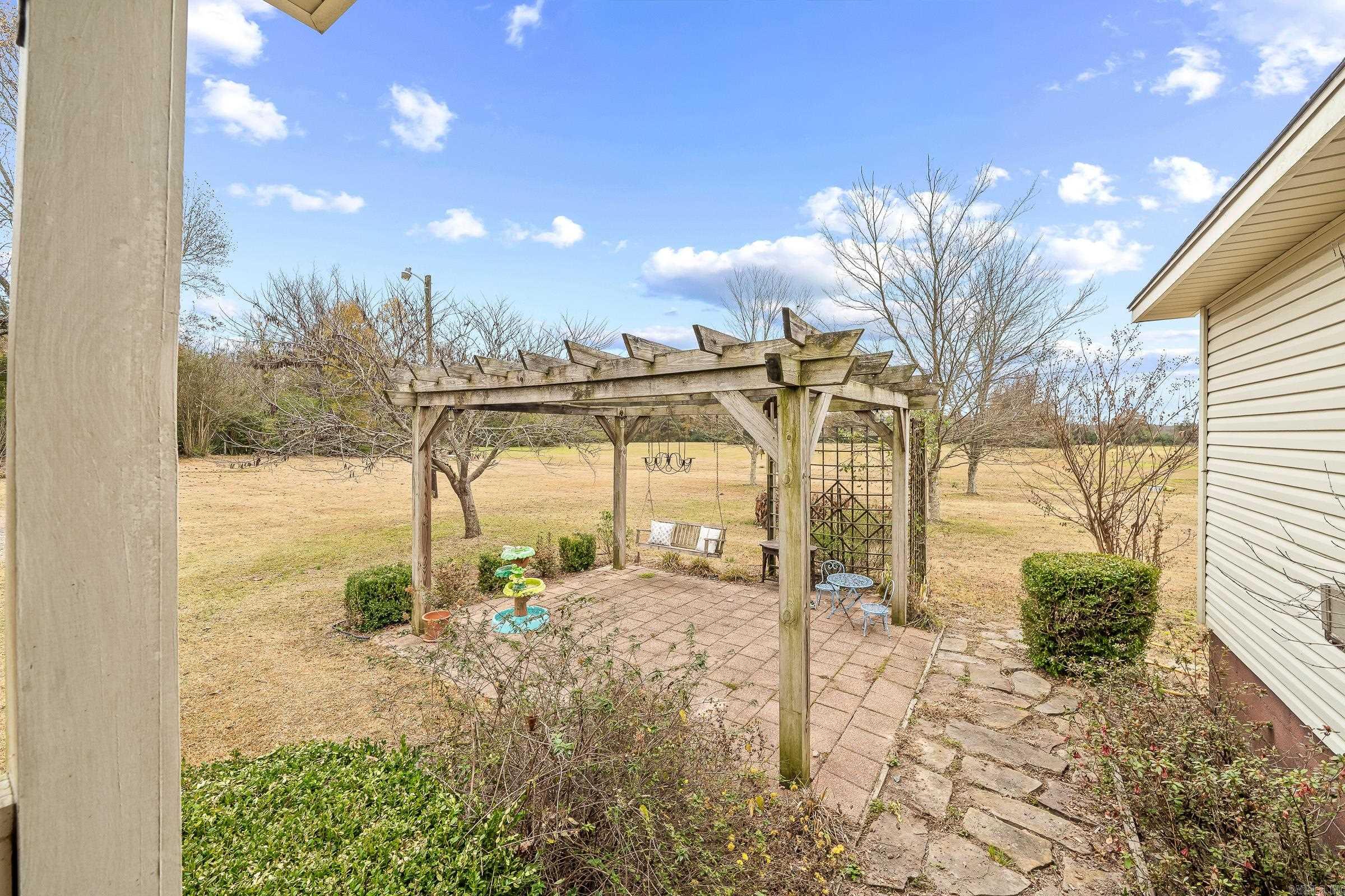 255 W Main  Lockesburg, AR