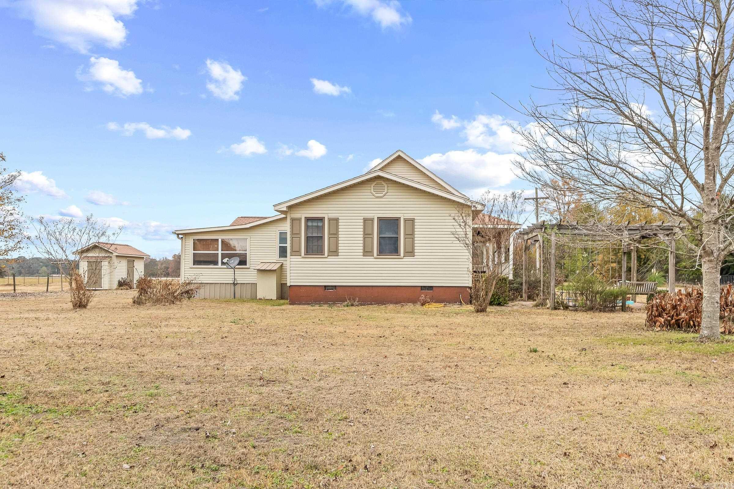 255 W Main  Lockesburg, AR