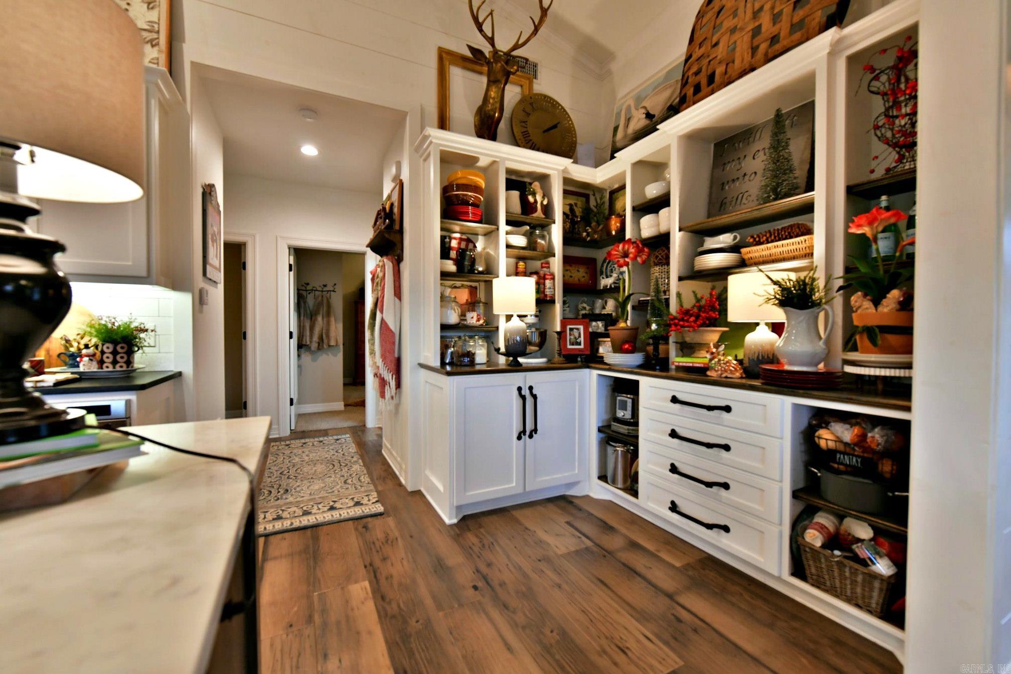 6014 Hwy 8 W  Mena, AR