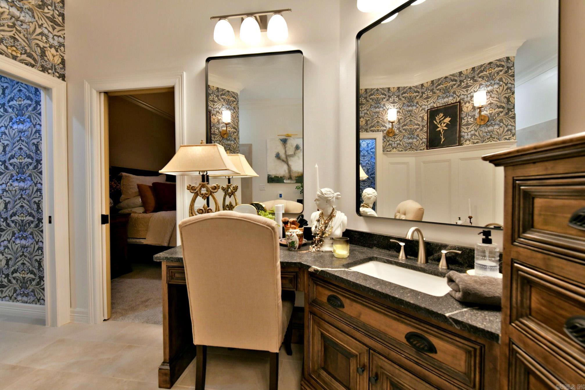 6014 Hwy 8 W  Mena, AR