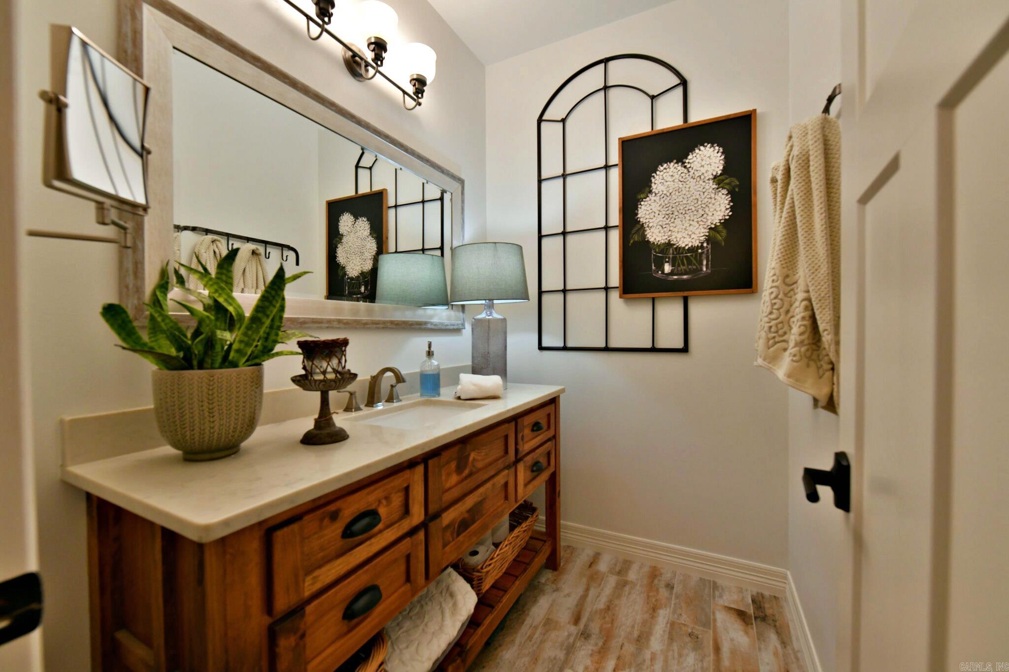 6014 Hwy 8 W  Mena, AR