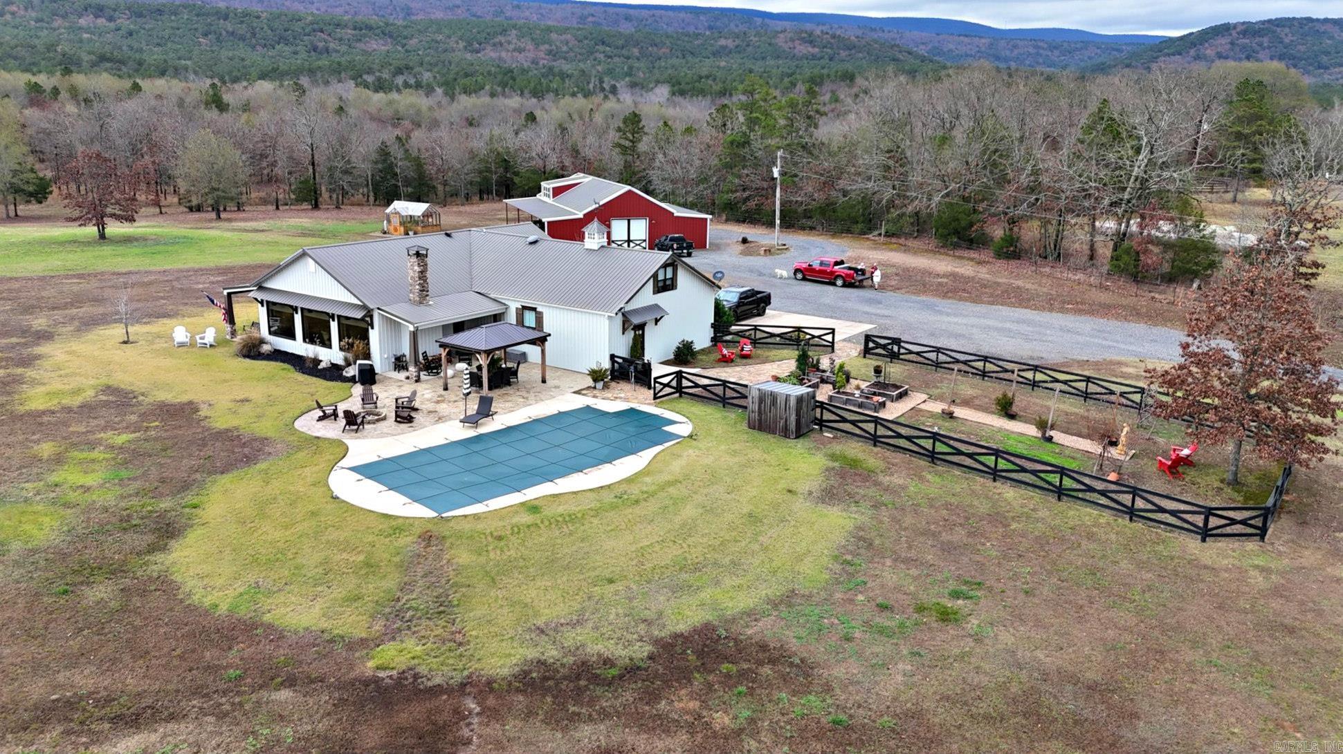 6014 Hwy 8 W  Mena, AR