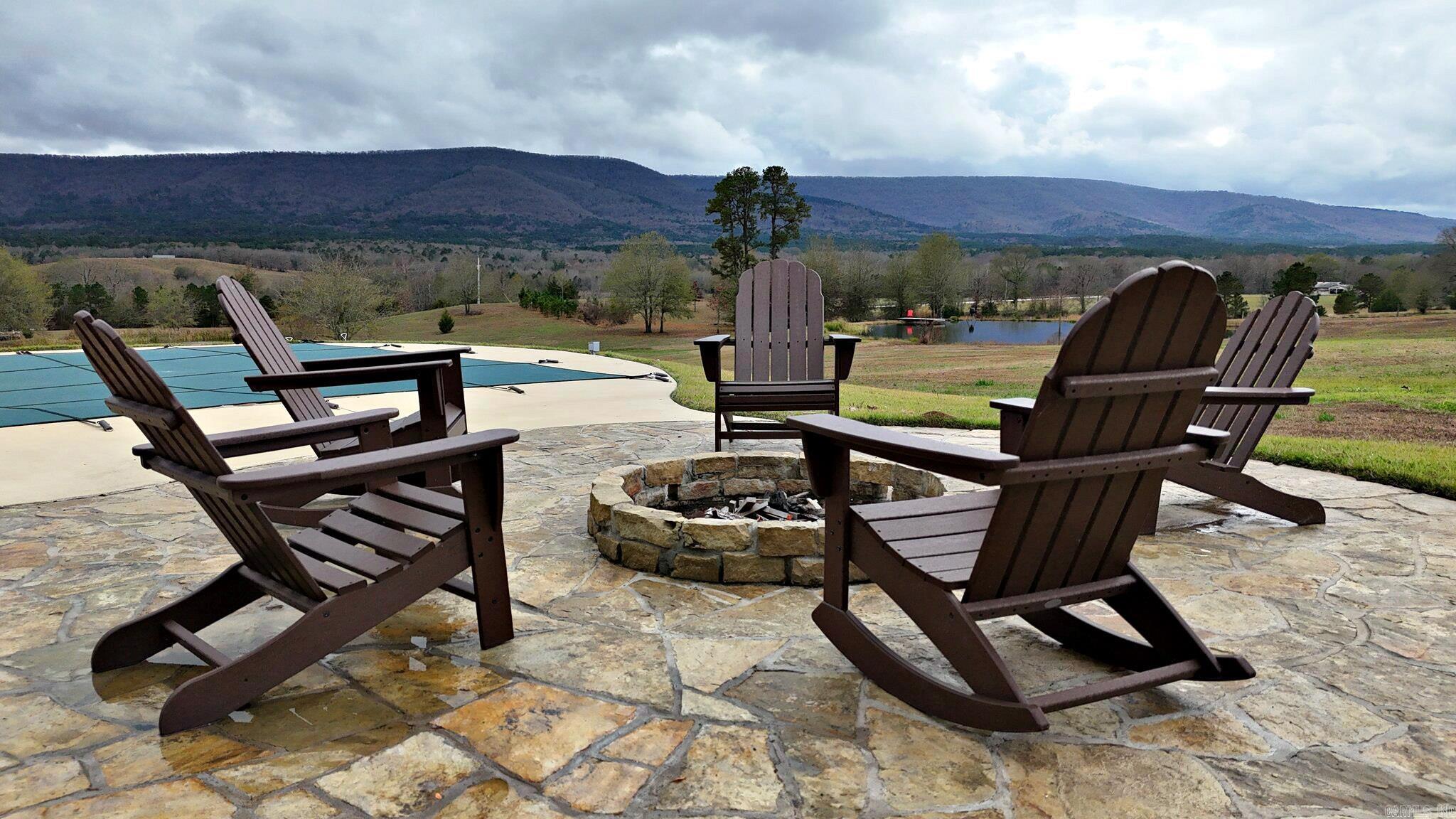 6014 Hwy 8 W  Mena, AR