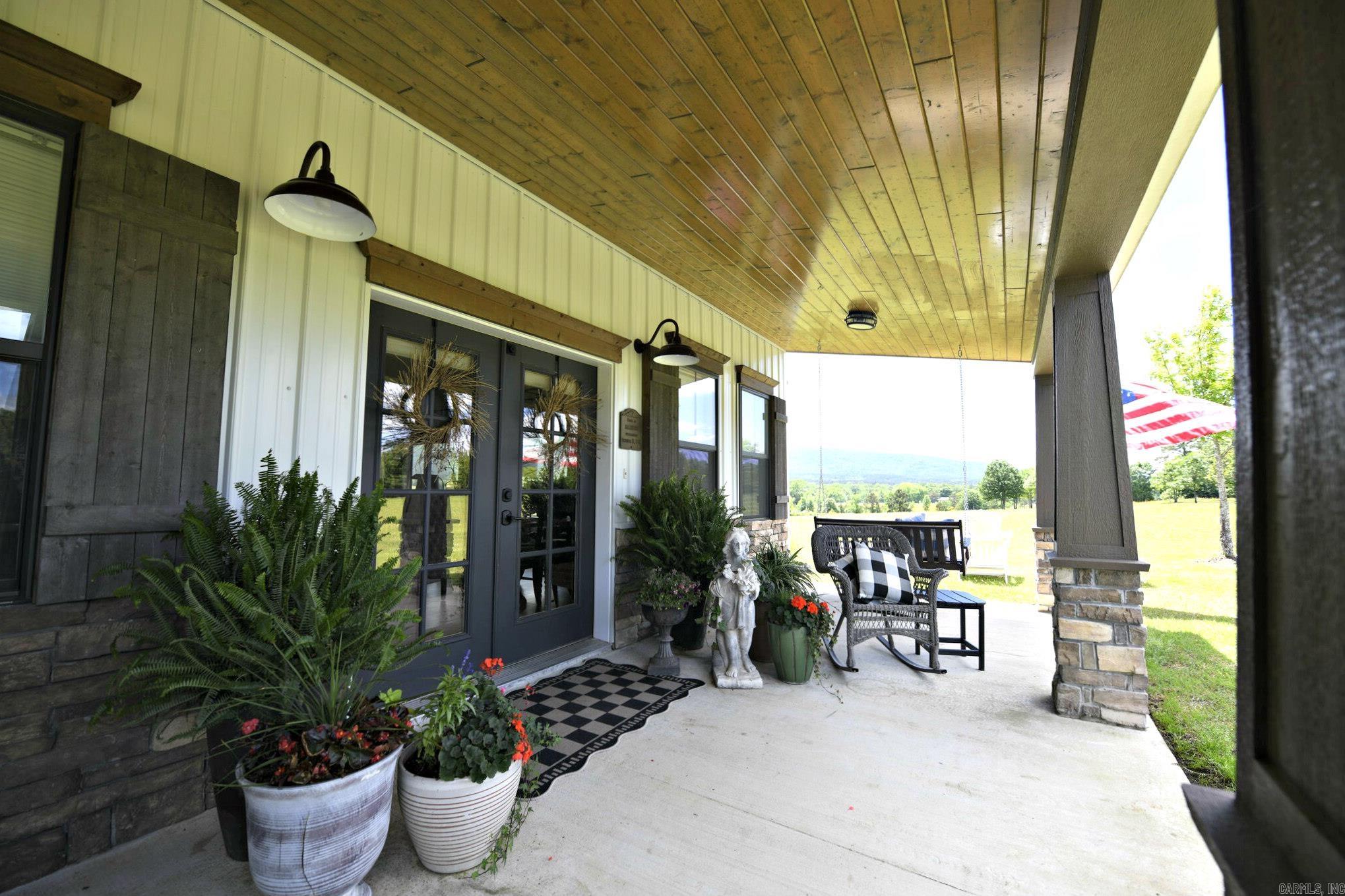 6014 Hwy 8 W Mena, AR 71953
