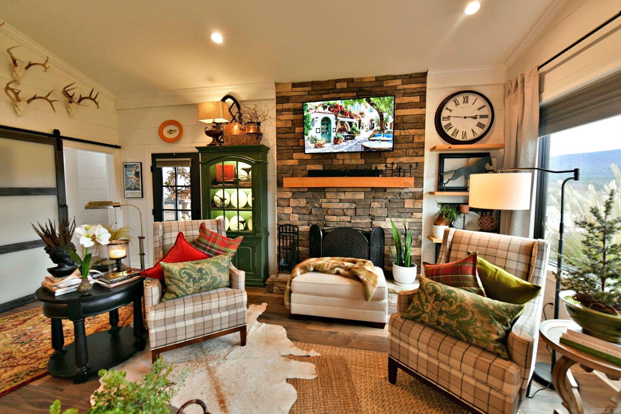 6014 Hwy 8 W  Mena, AR