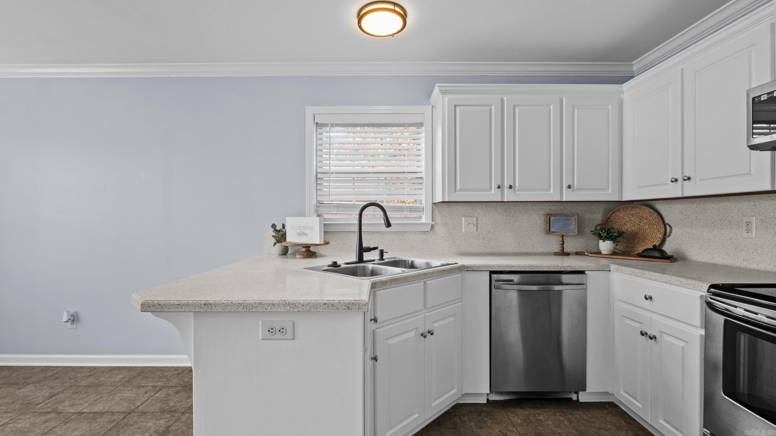 2422 Canterbury Ct  Cabot, AR