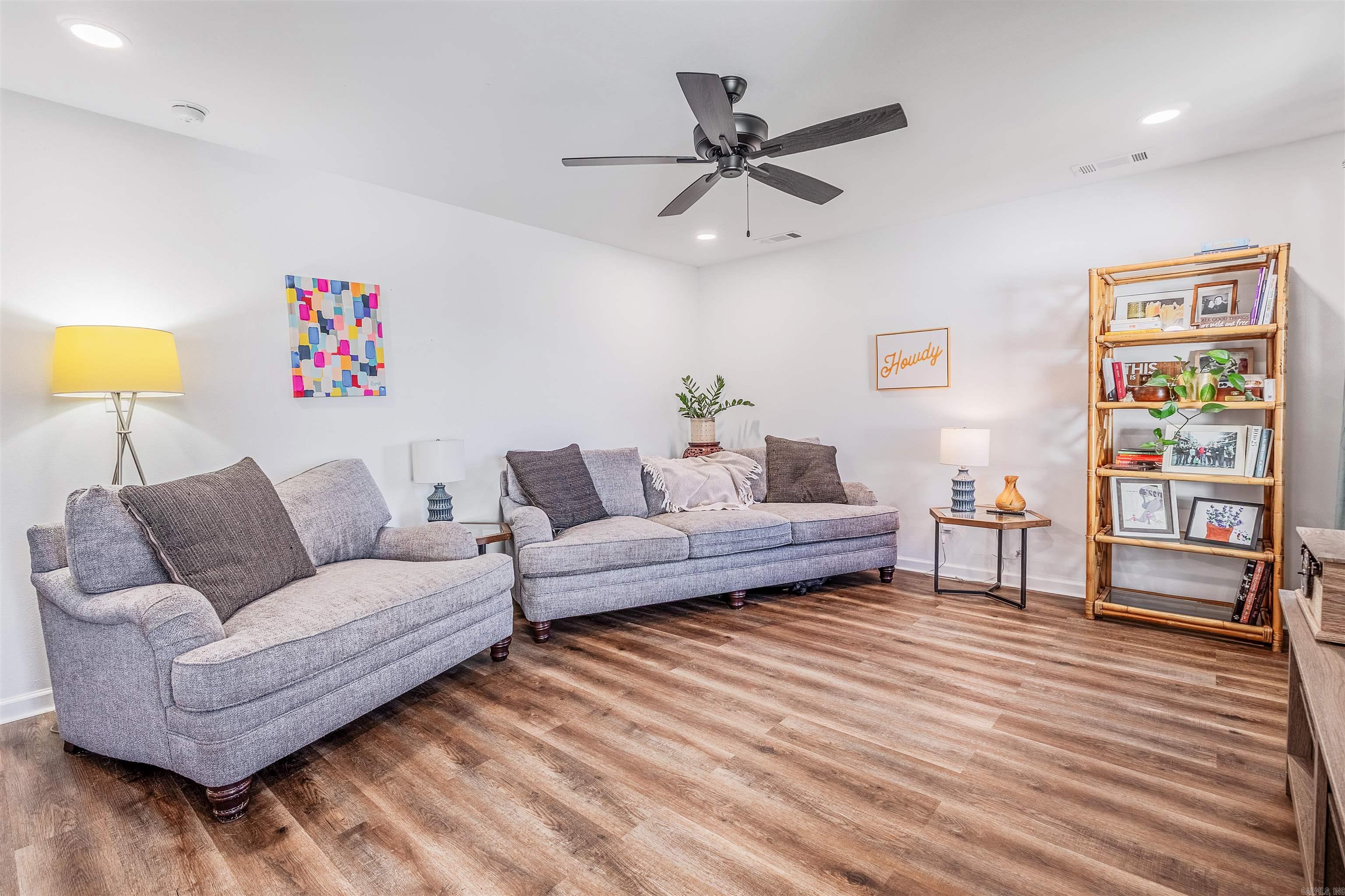 8001 Iowa  Little Rock, AR