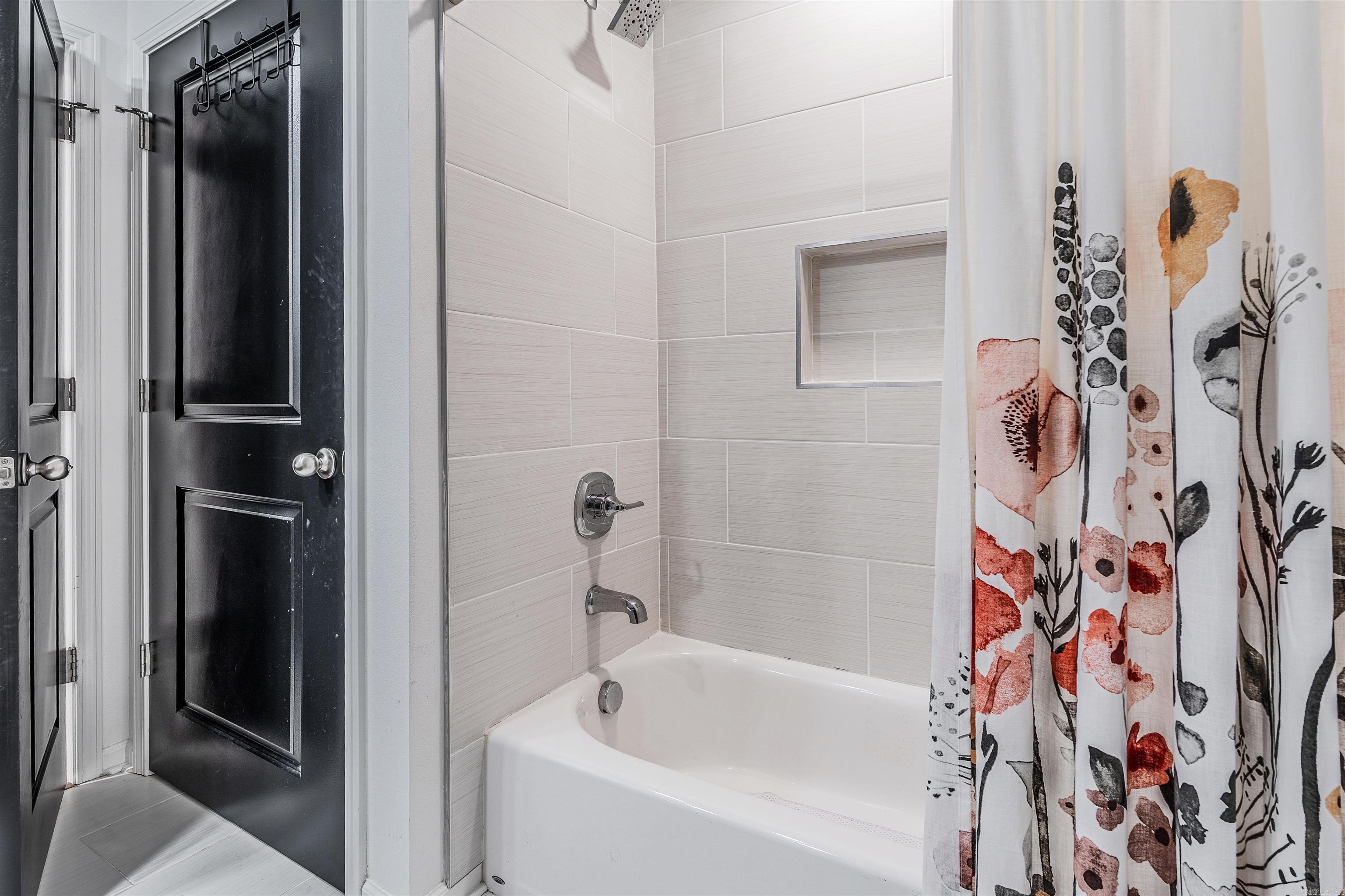 8001 Iowa  Little Rock, AR