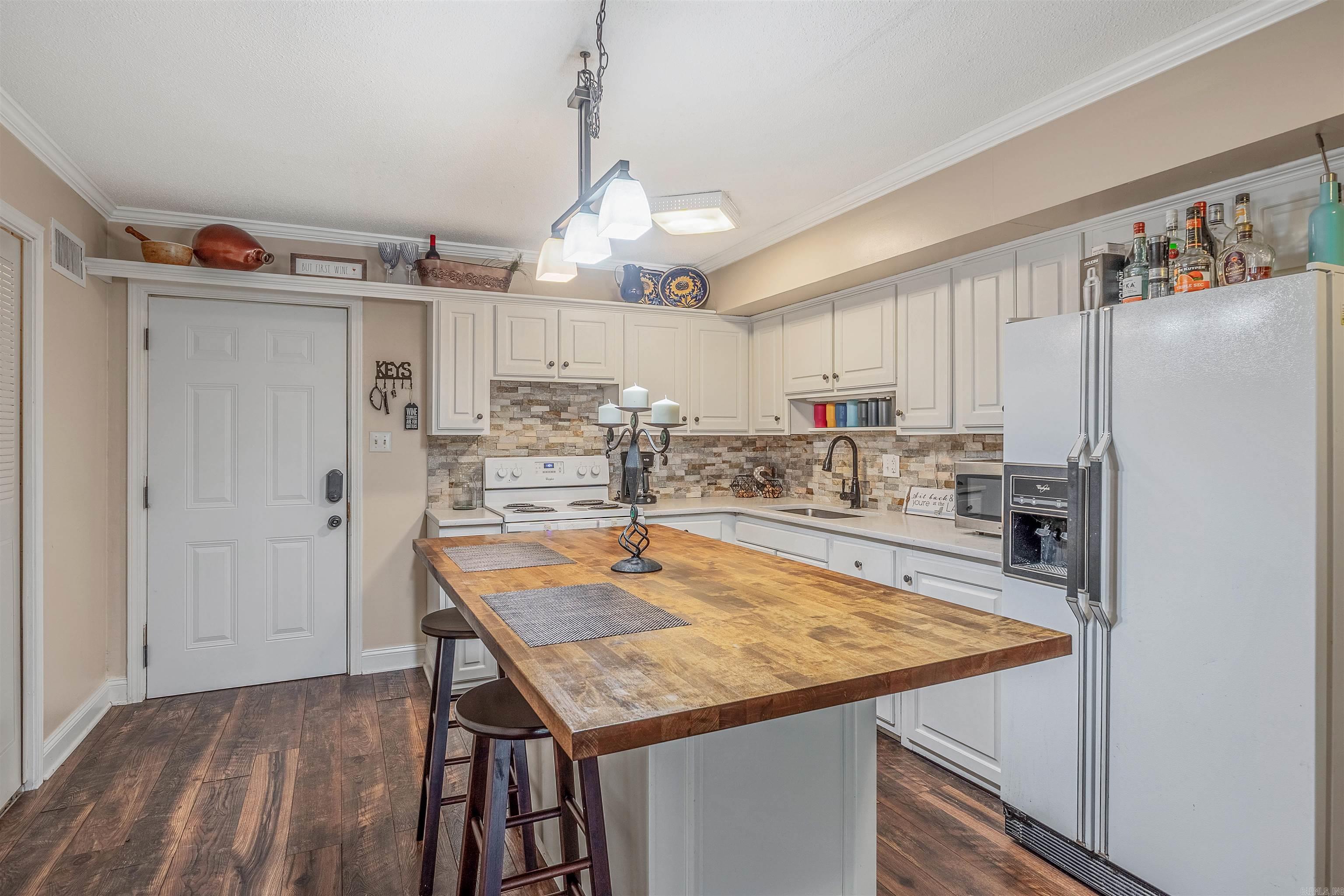 100 Discovery Bay  Hot Springs, AR