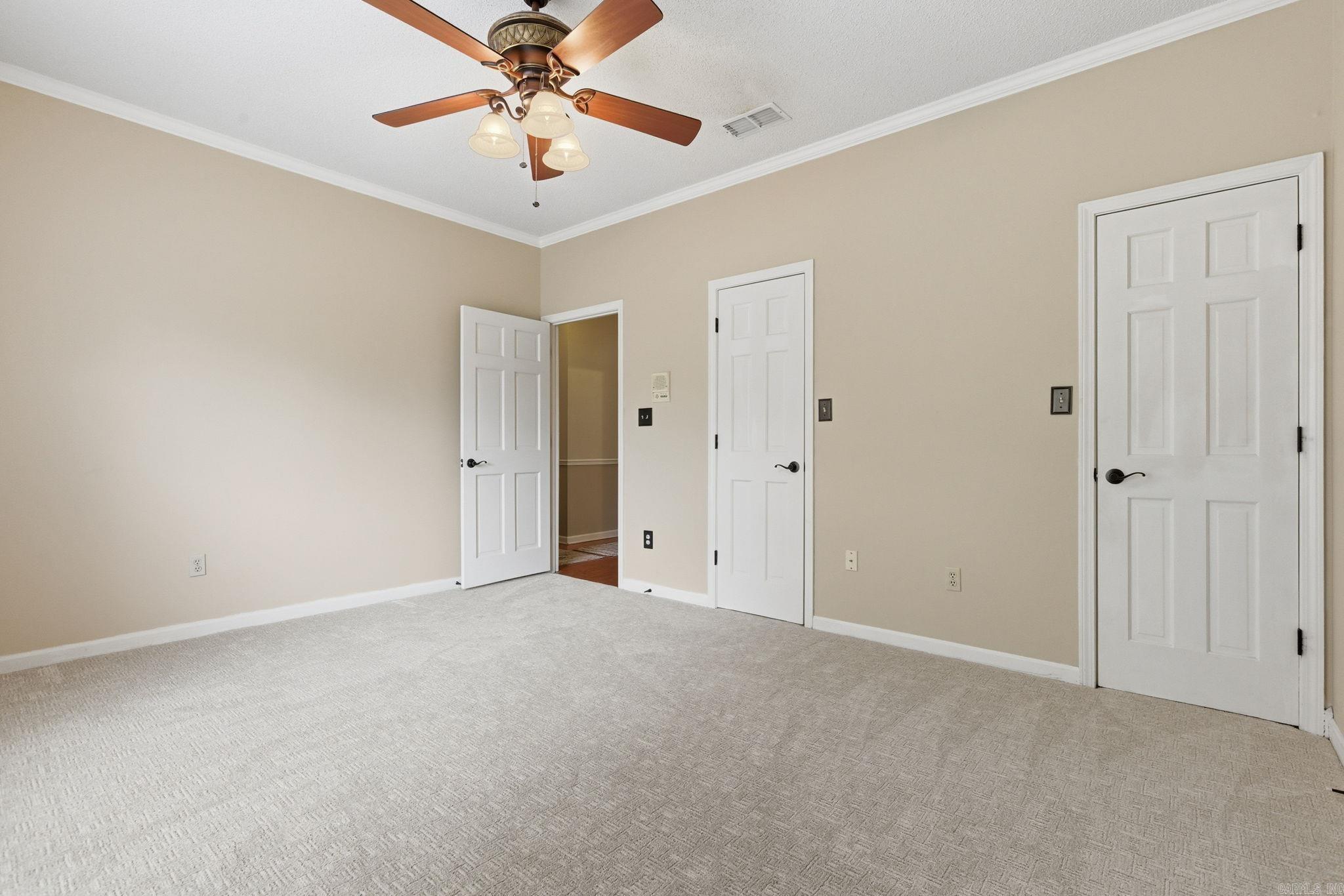 208 Summerfield Dr.  Bryant, AR