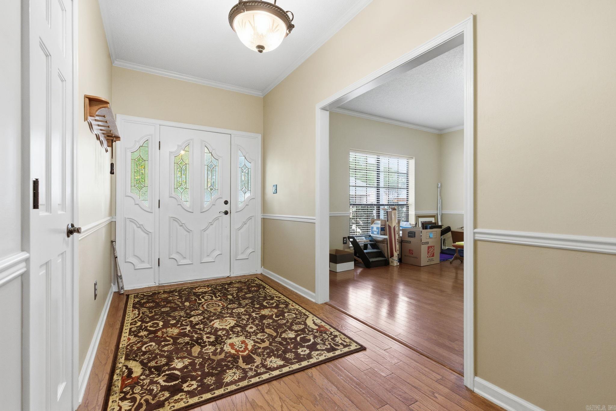 208 Summerfield Dr.  Bryant, AR