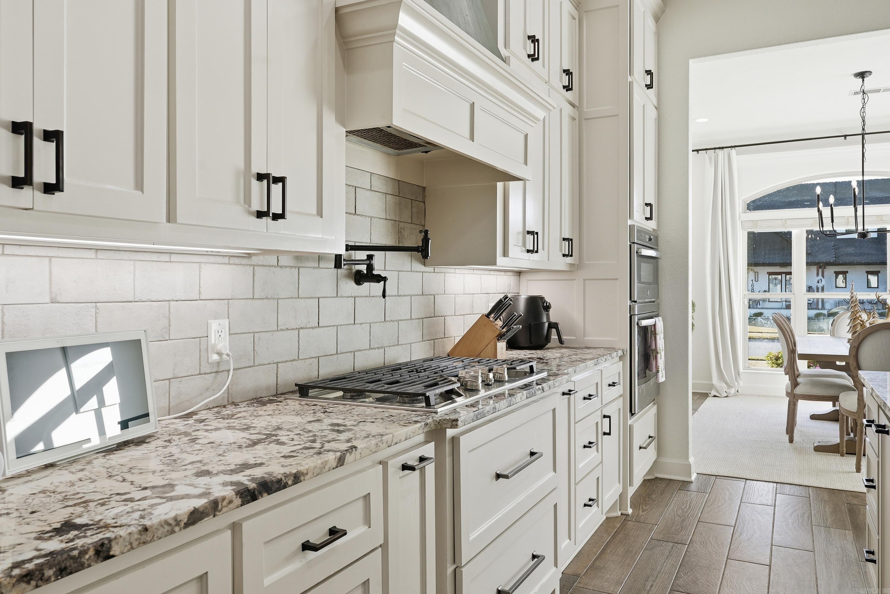 1690 Winterbrook  Conway, AR