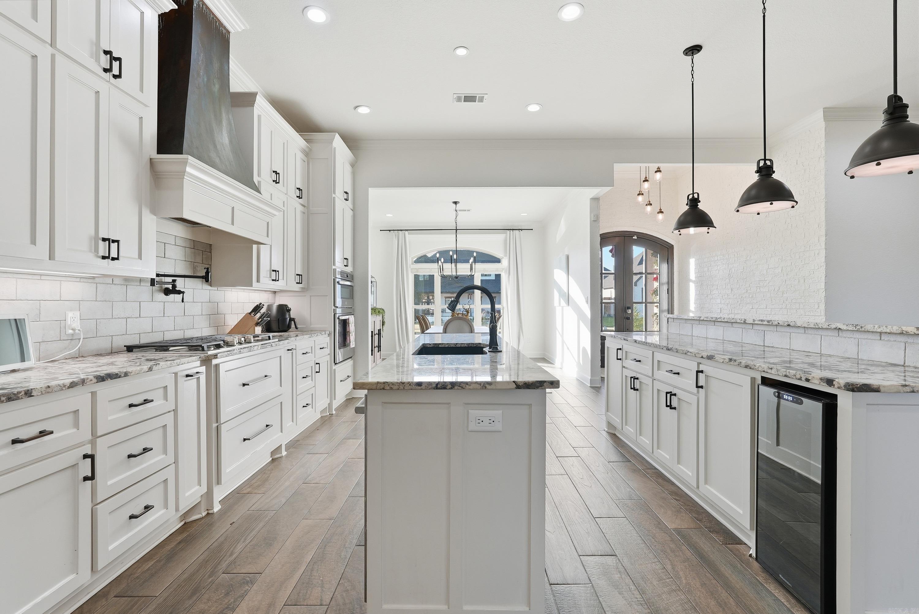 1690 Winterbrook  Conway, AR